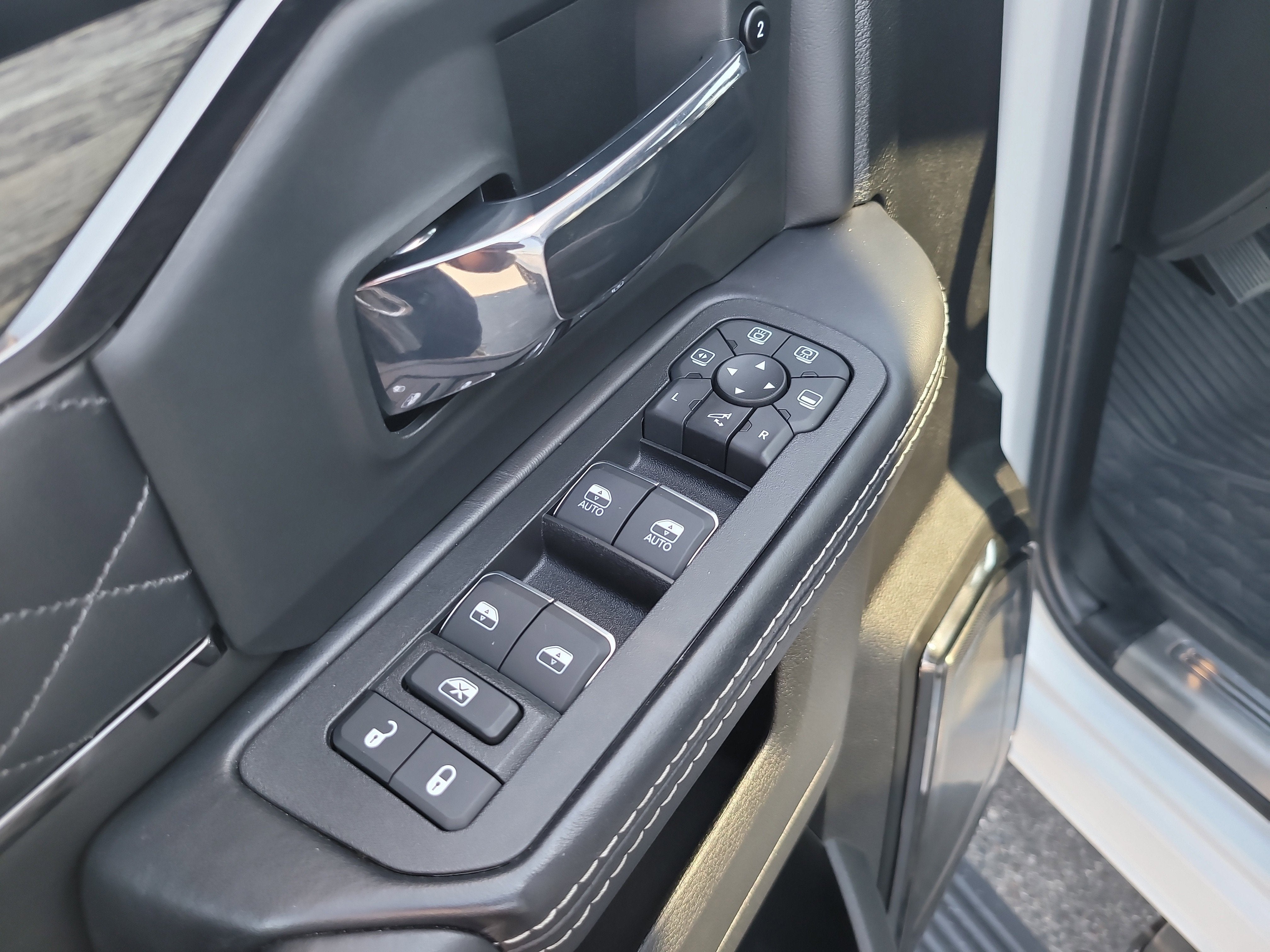 2025 RAM 3500 Limited