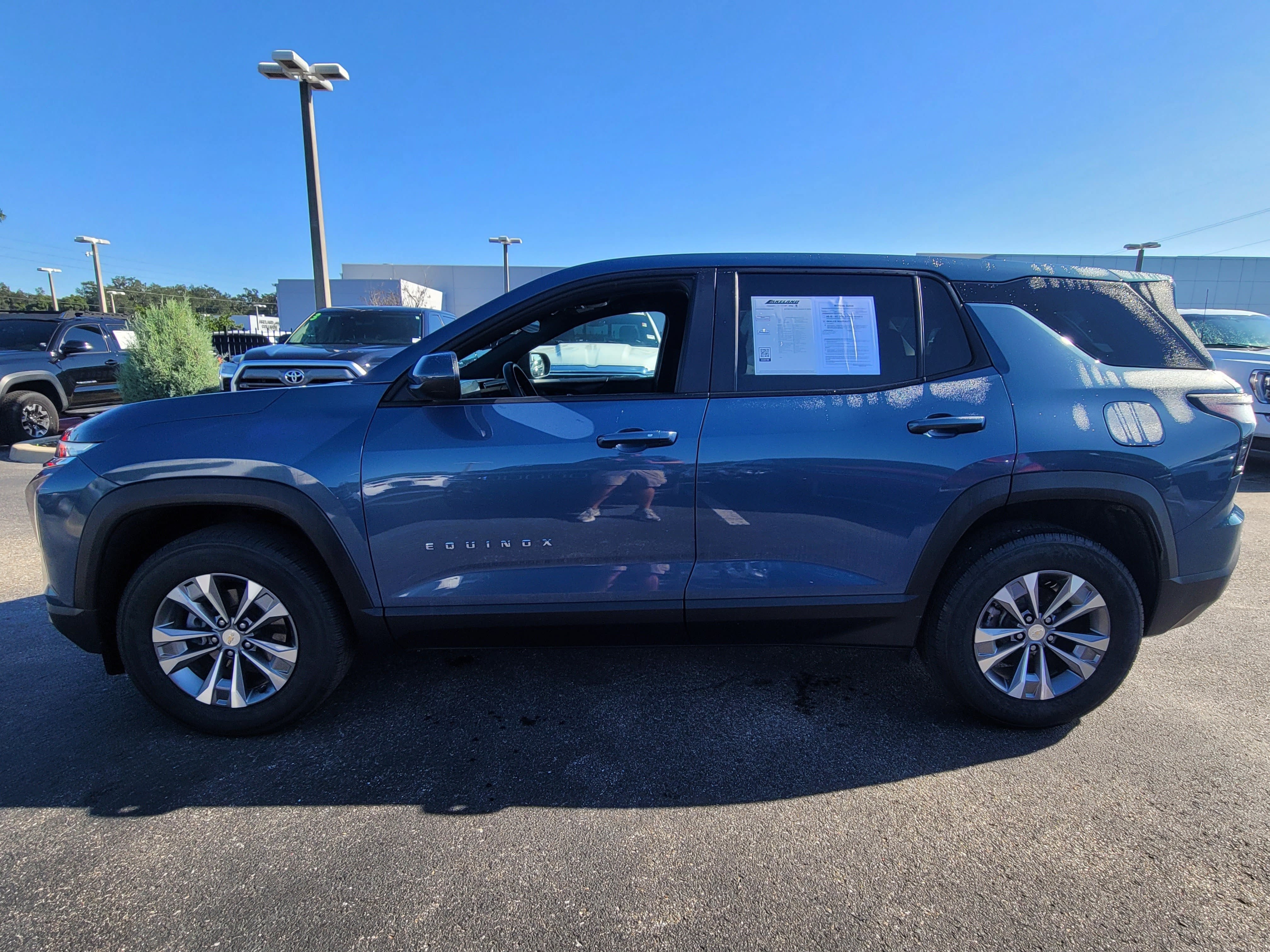 2026 Chevrolet Equinox FWD LT