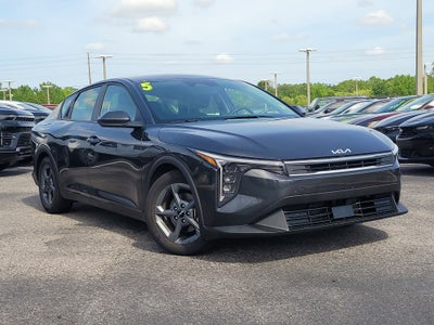 2025 Kia K4 LXS