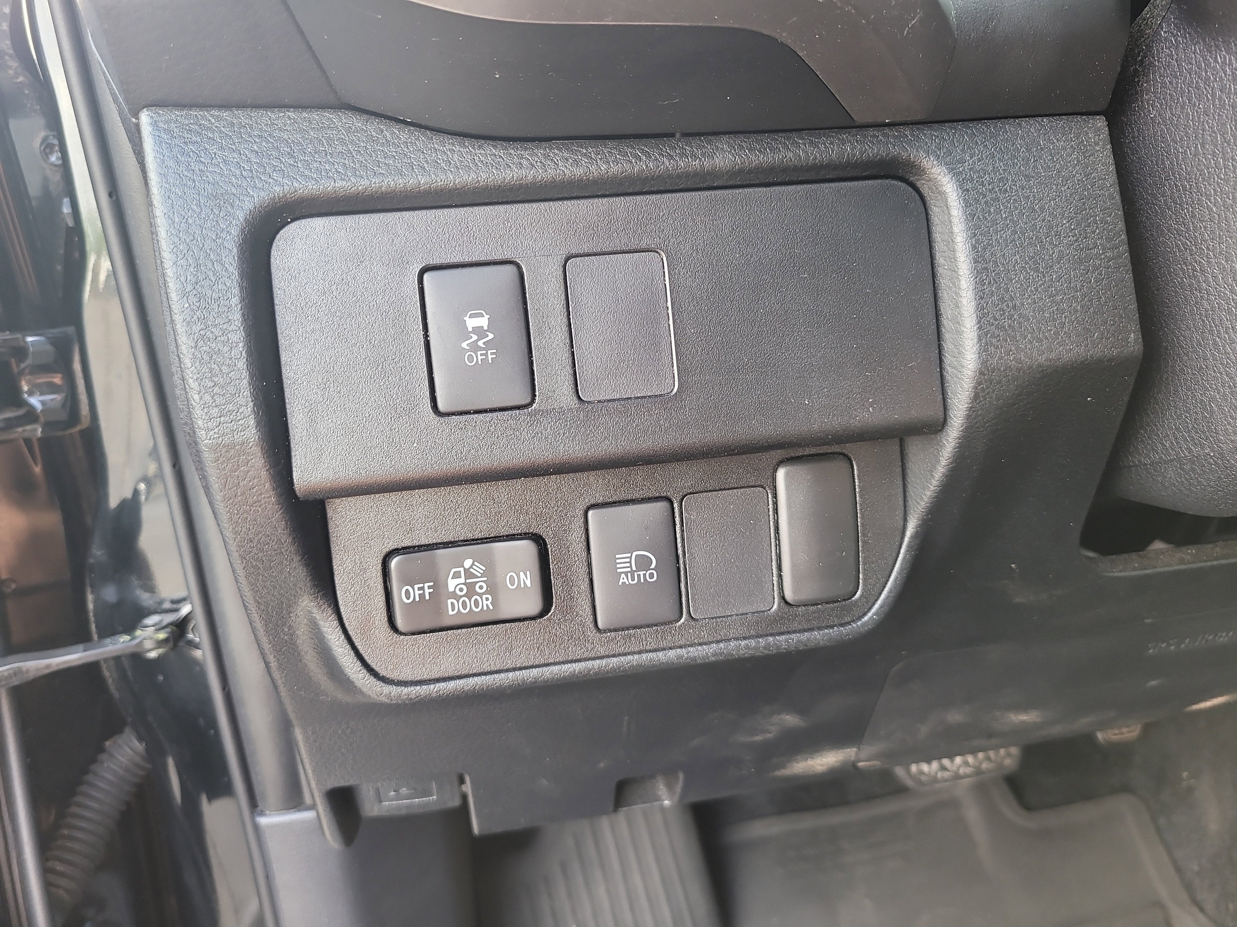 2021 Toyota Tacoma 4WD SR