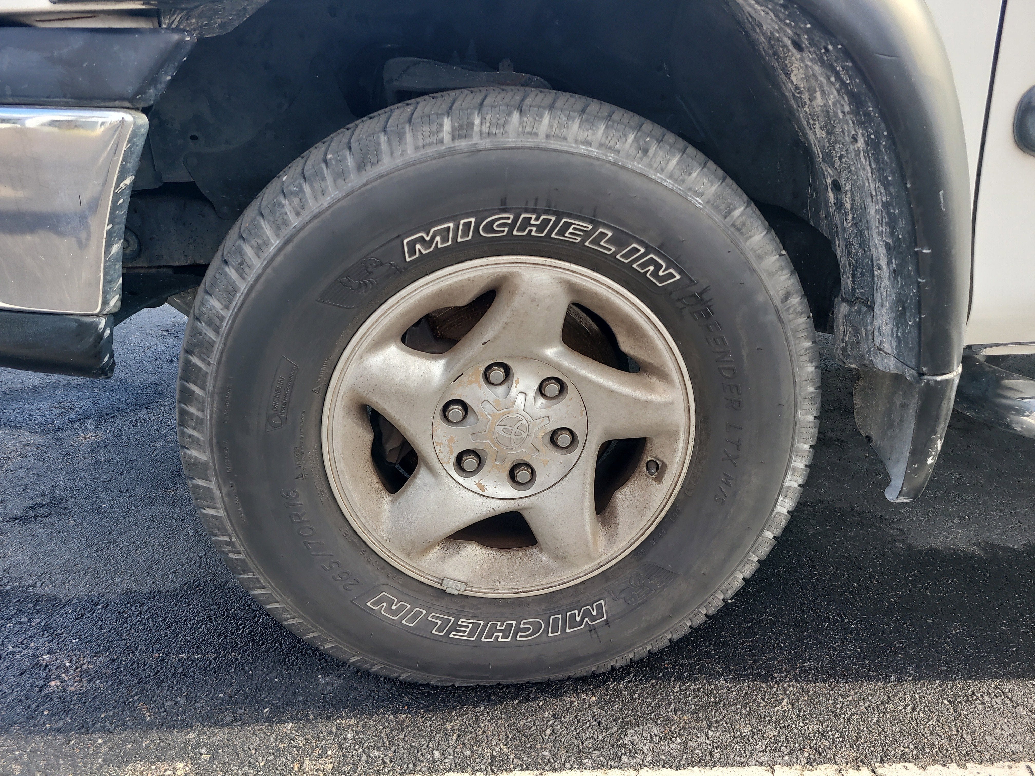 2000 Toyota Tundra SR5