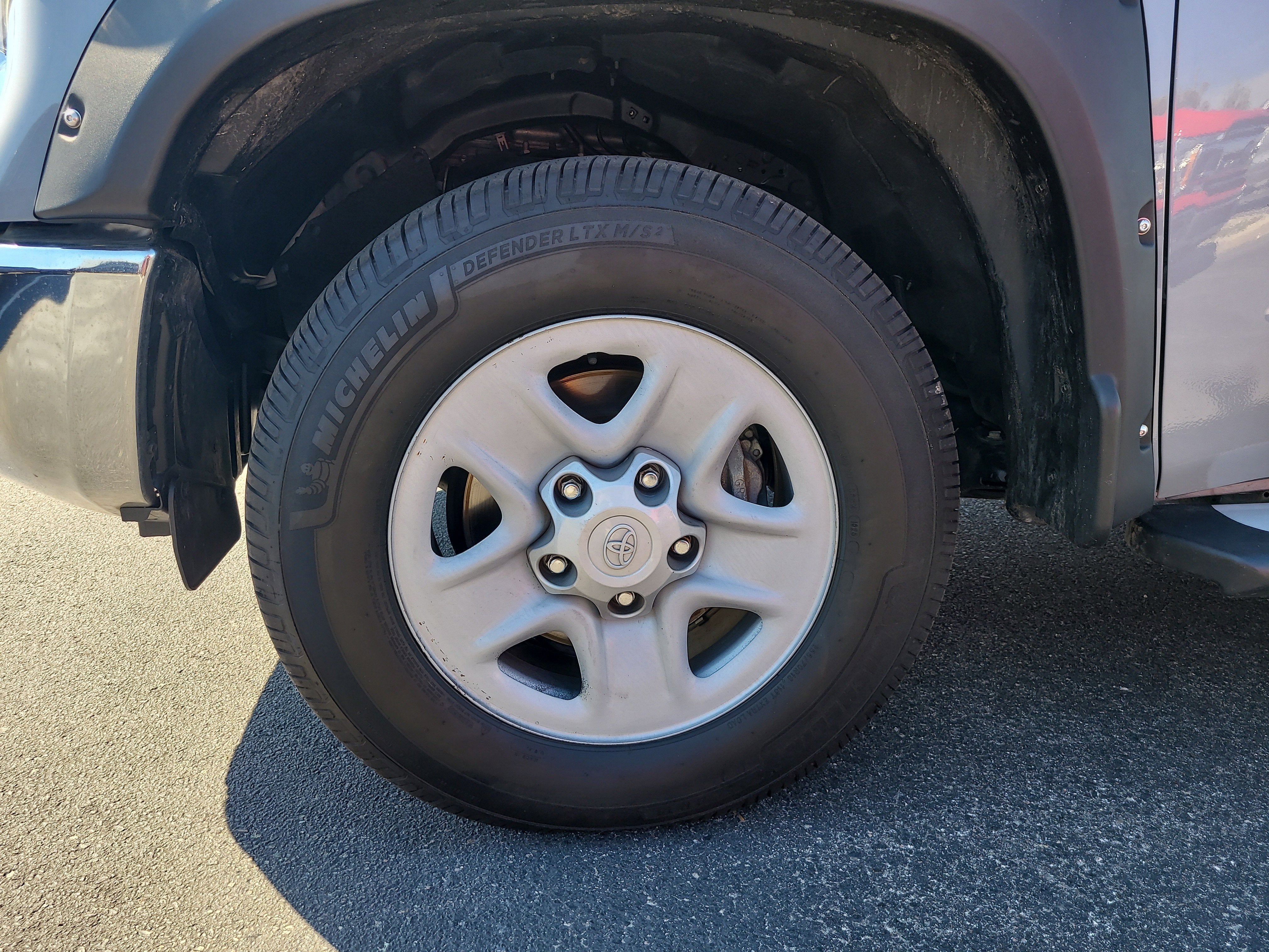 2021 Toyota Tundra 2WD SR5