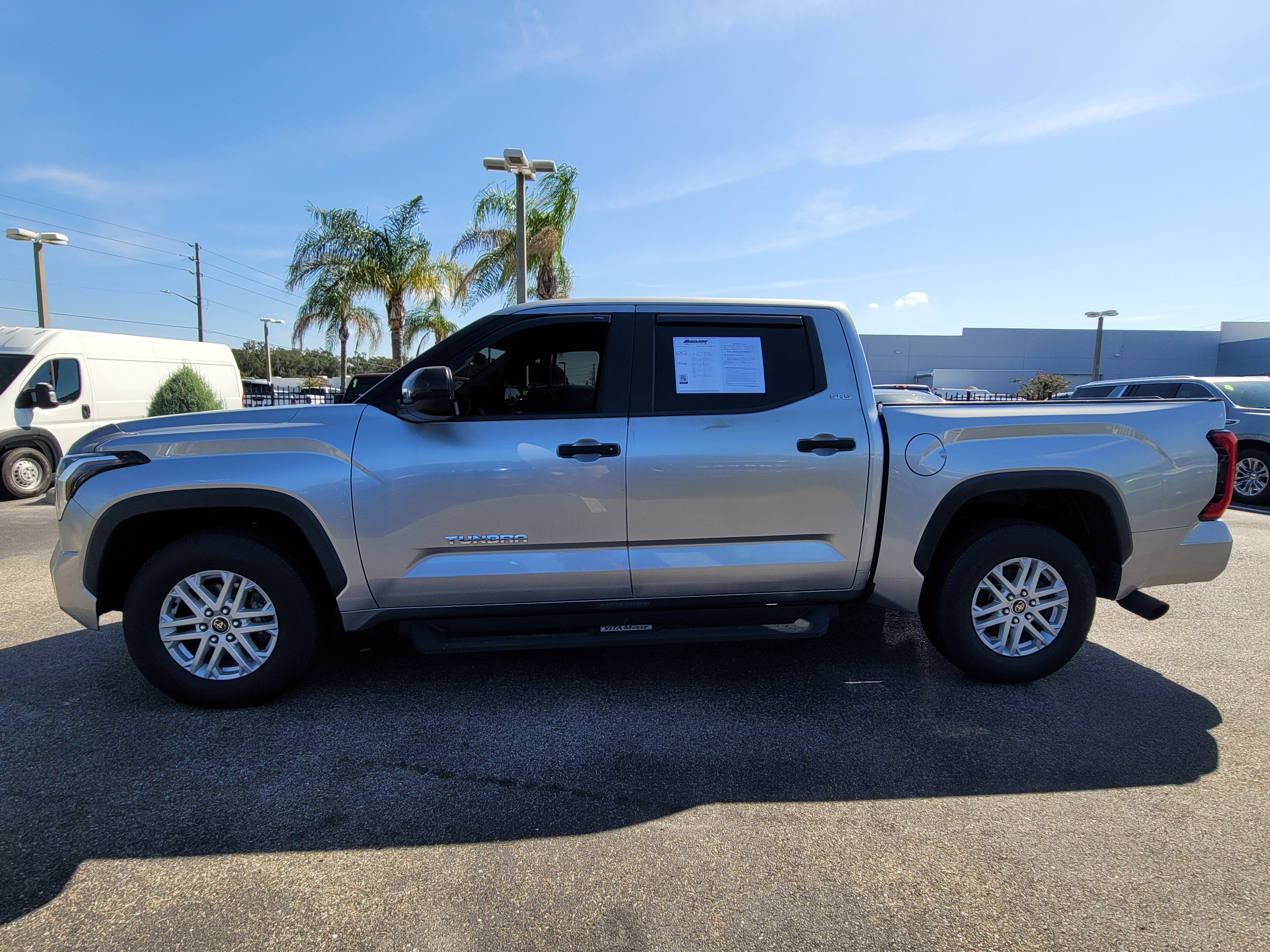 2022 Toyota Tundra 2WD SR5