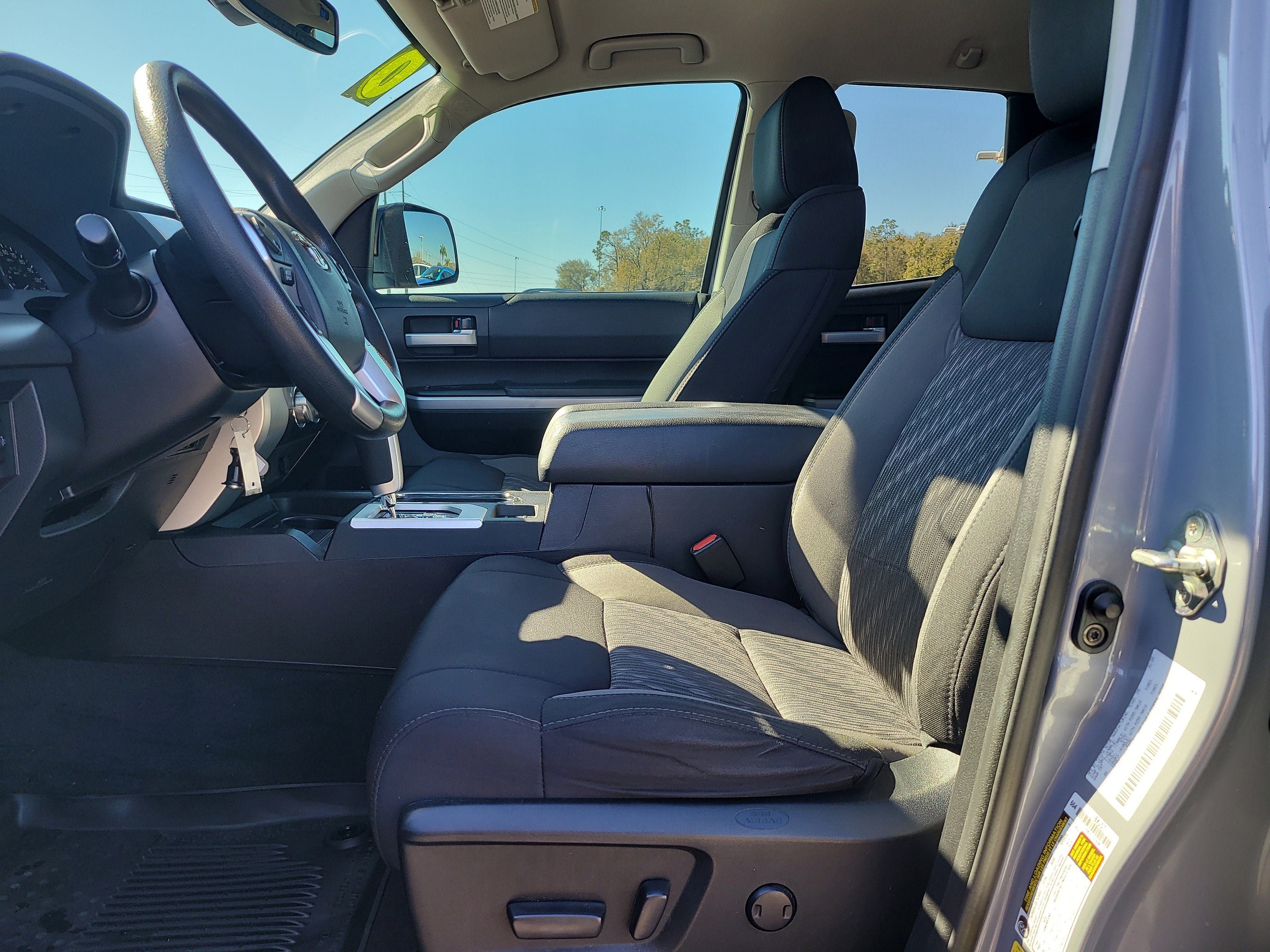 2020 Toyota Tundra 2WD SR5