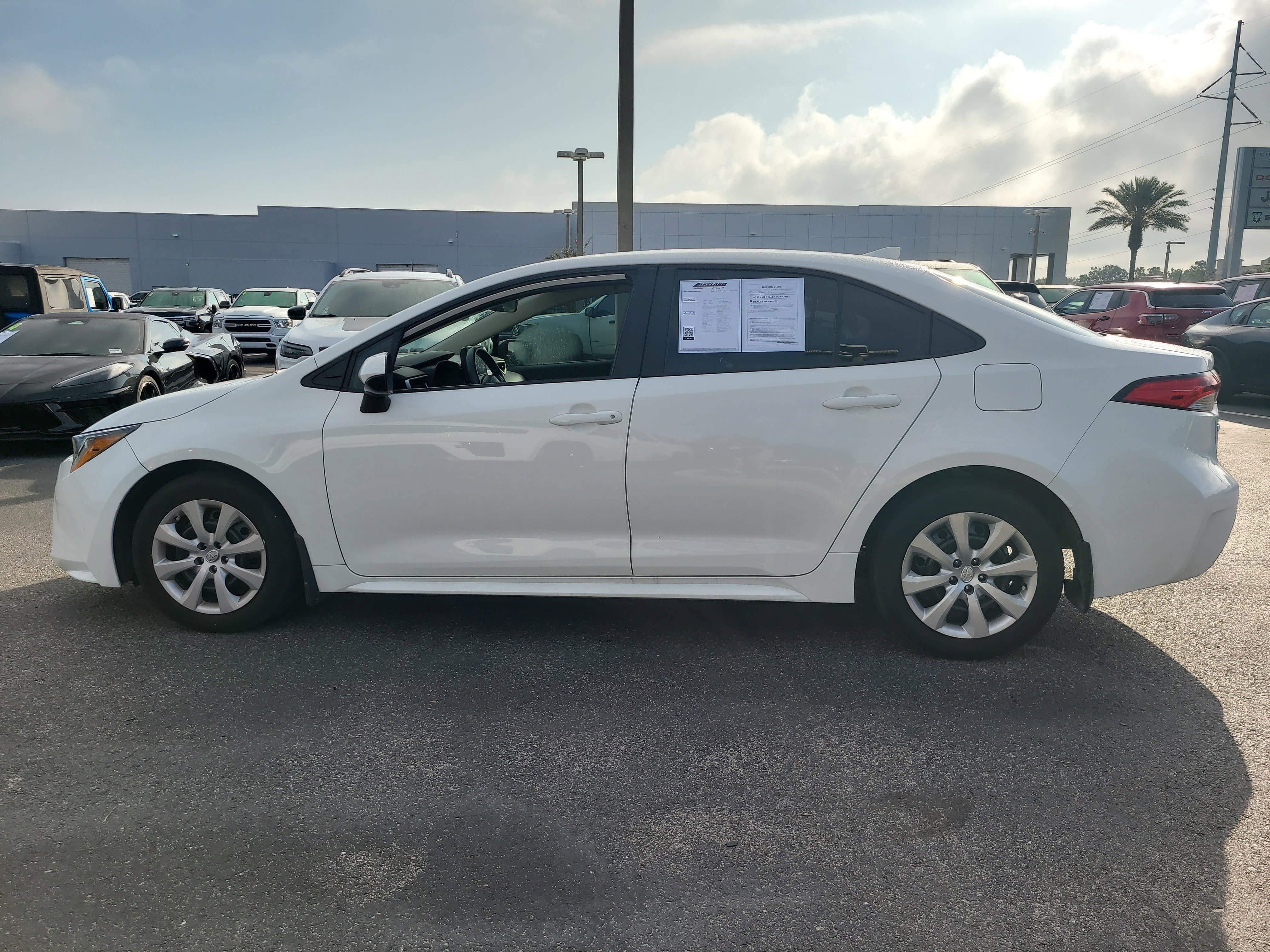 2025 Toyota Corolla LE