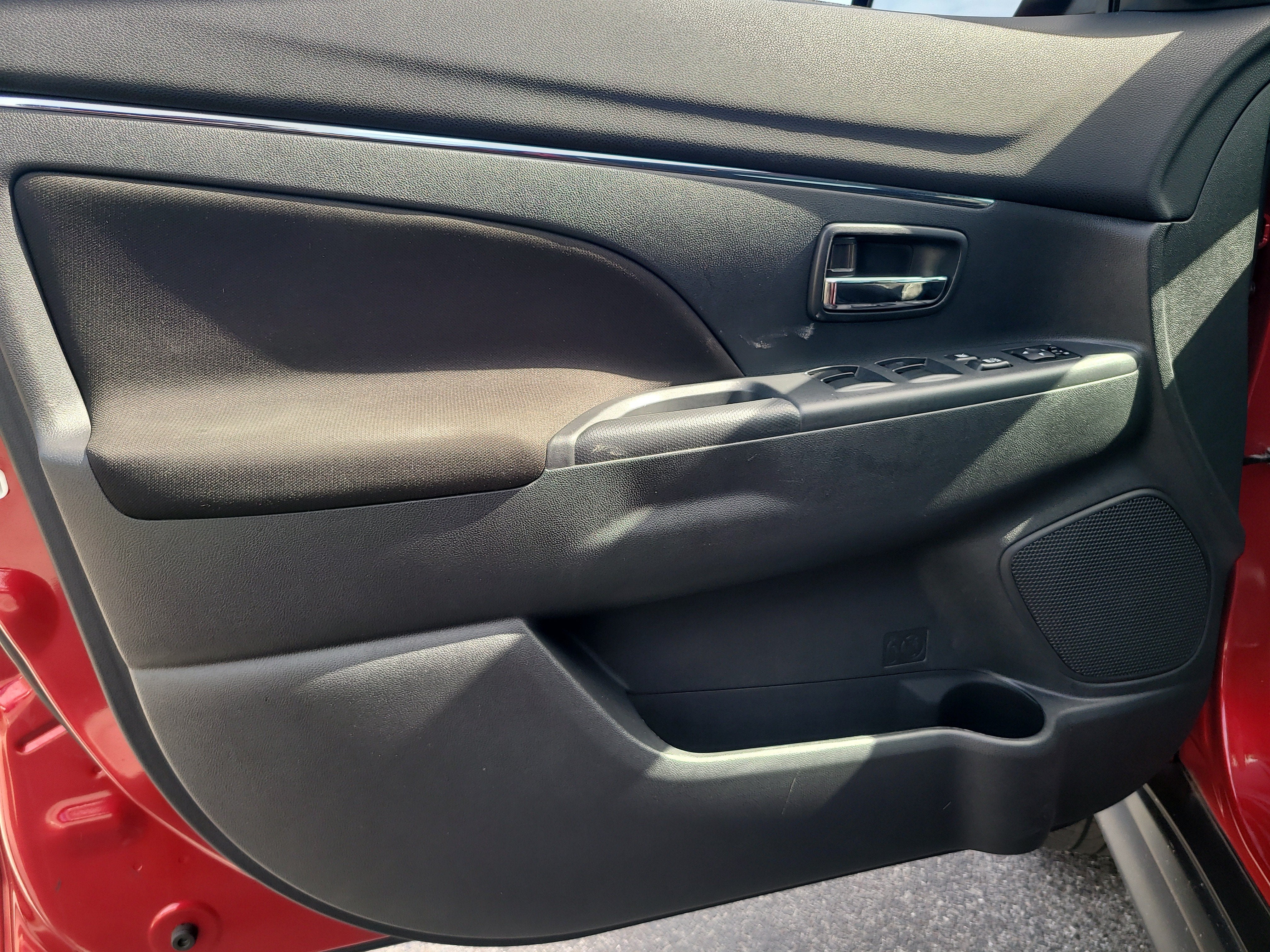 2022 Mitsubishi Outlander Sport ES