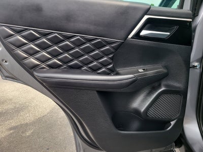 2022 Mitsubishi Outlander SEL