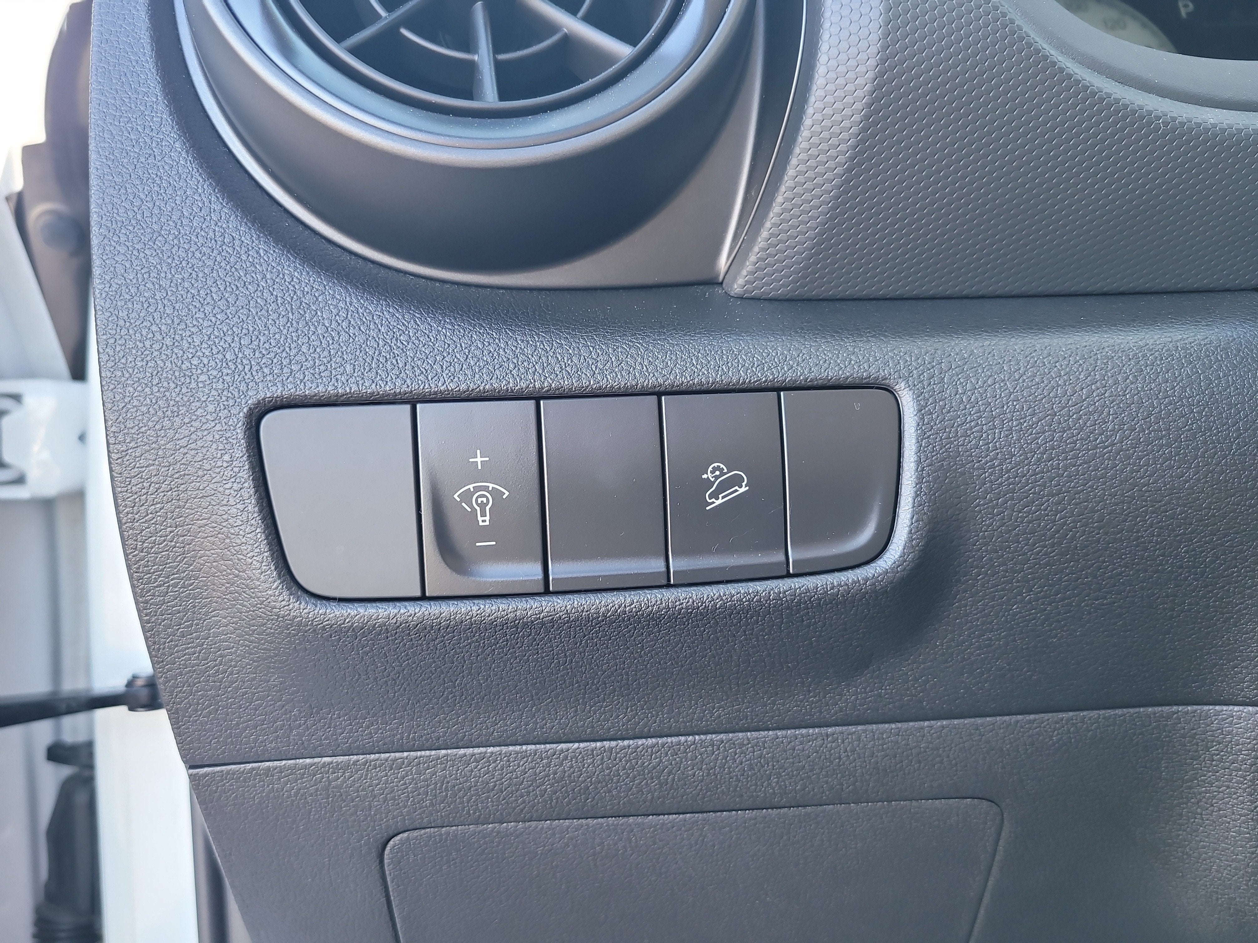 2022 Hyundai Kona N Base