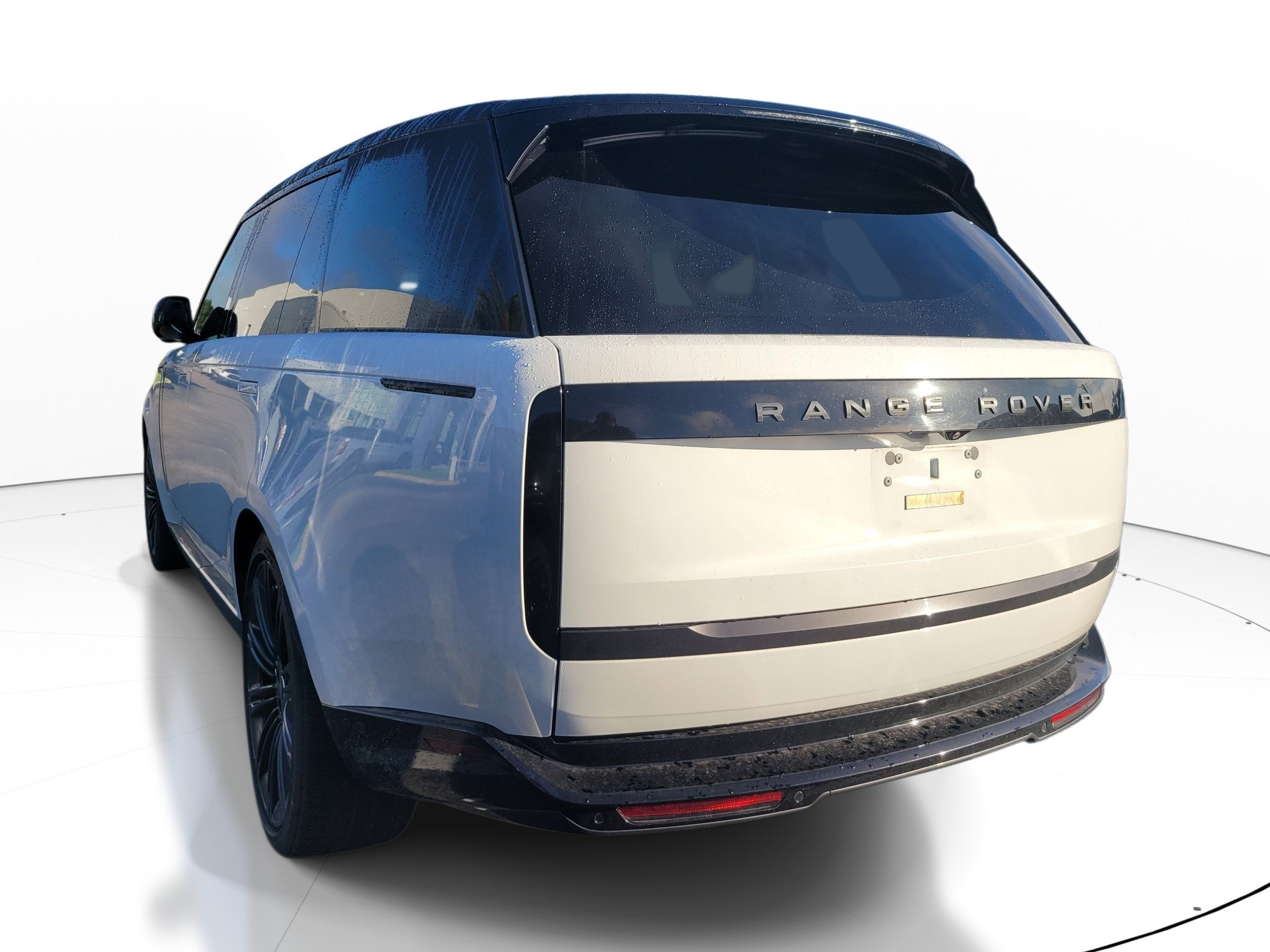 2024 Land Rover Range Rover SE