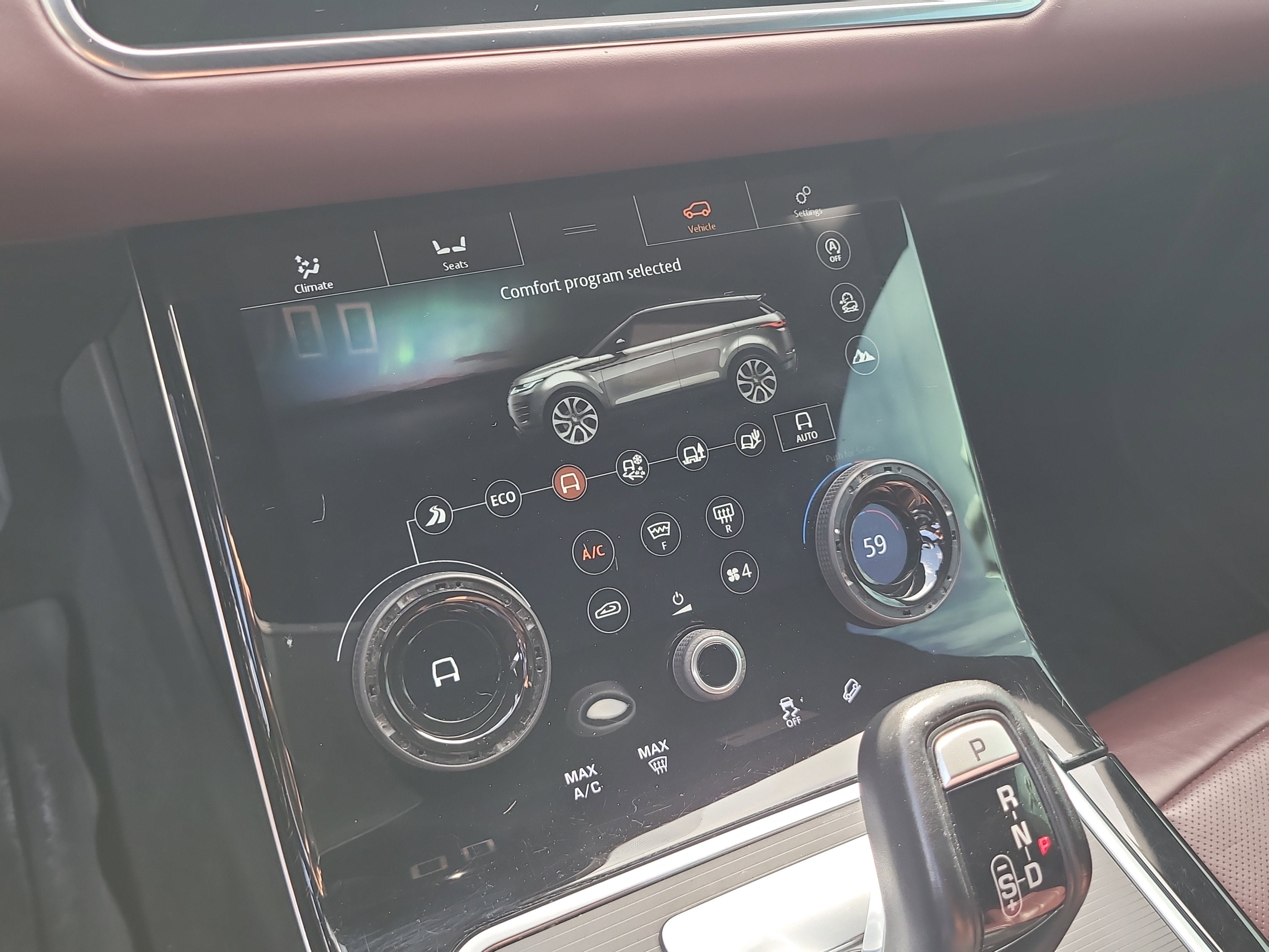 2020 Land Rover Range Rover Evoque SE