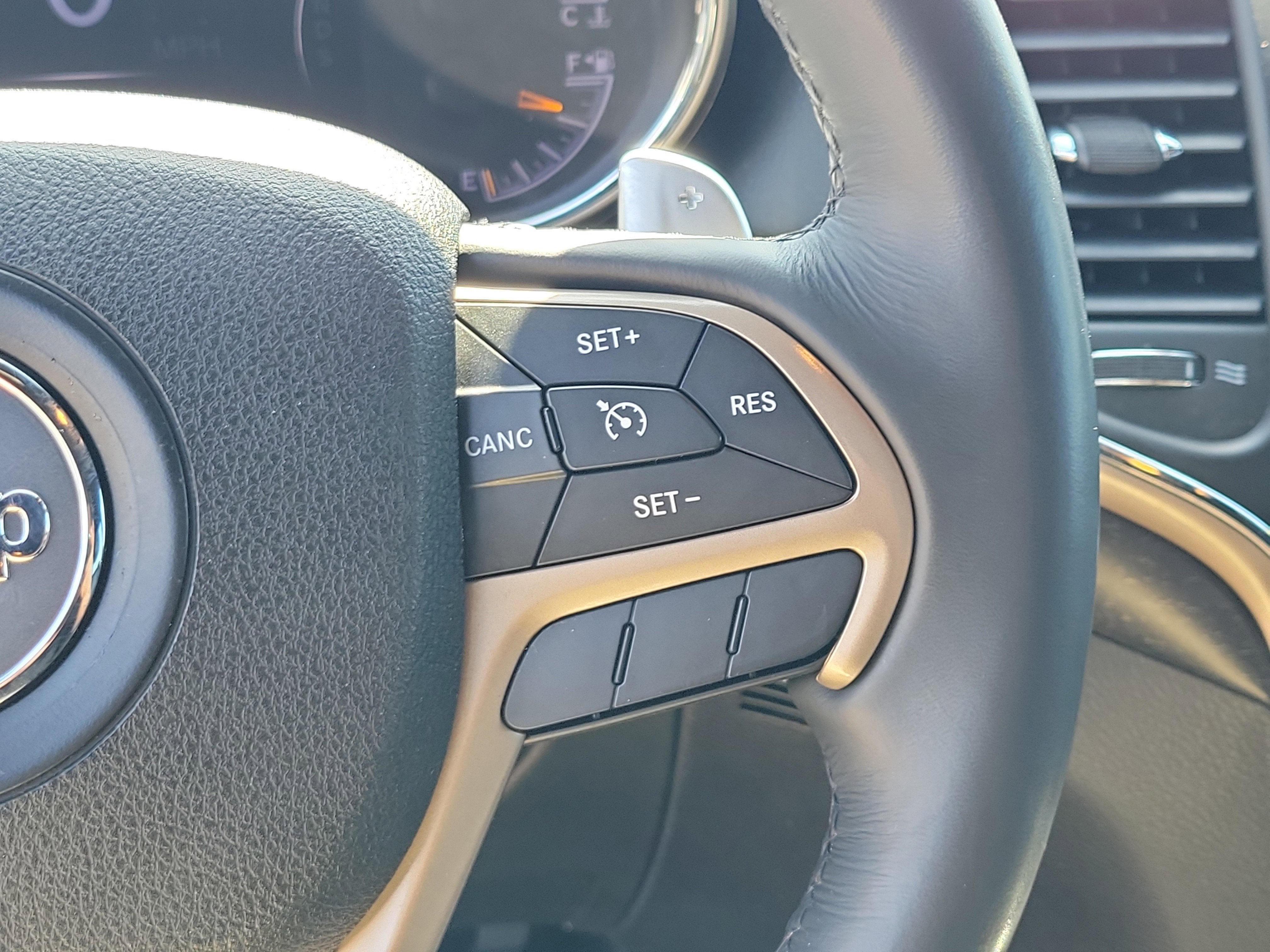 2015 Jeep Grand Cherokee Laredo