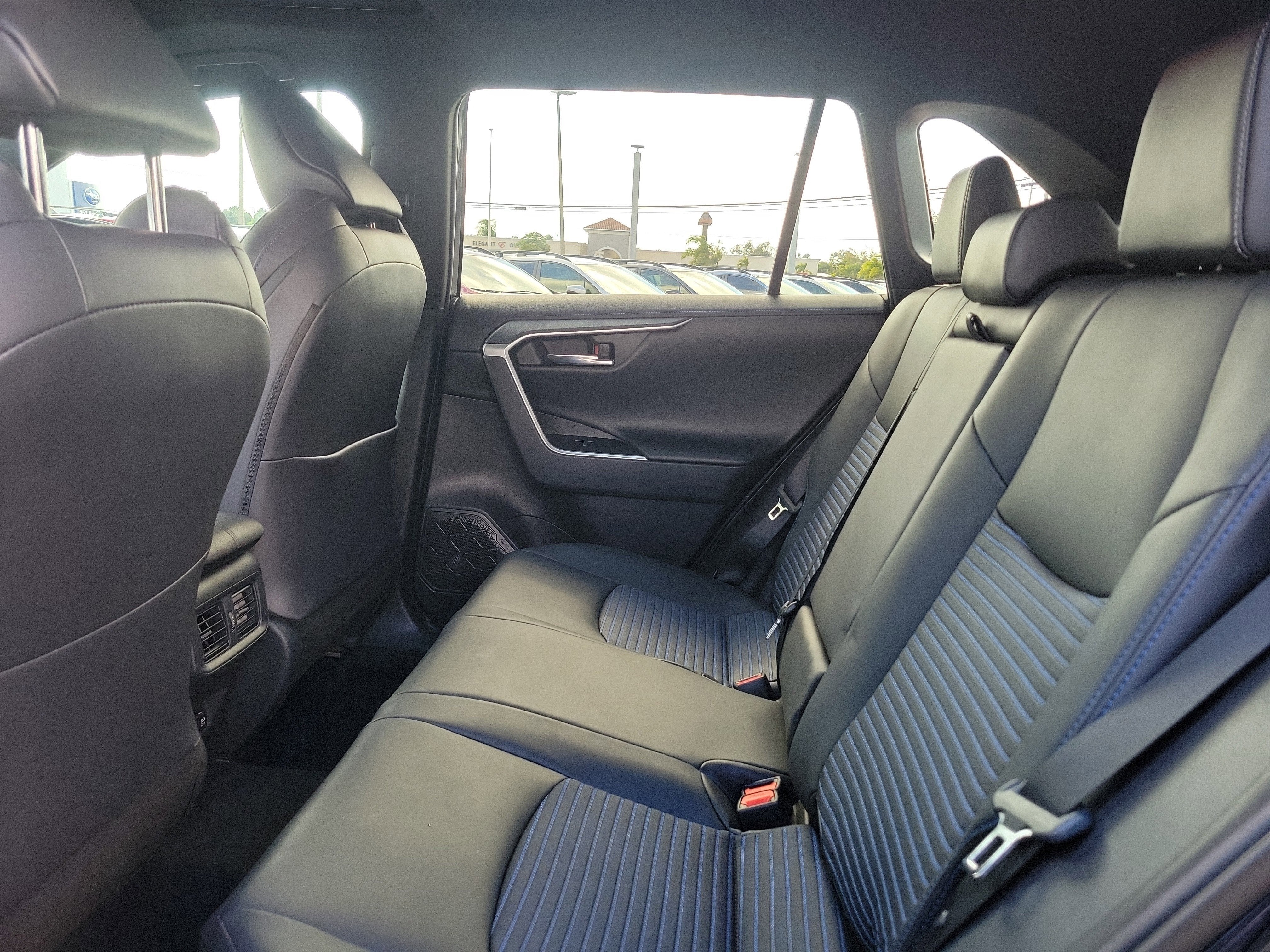 2019 Toyota RAV4 Hybrid XSE