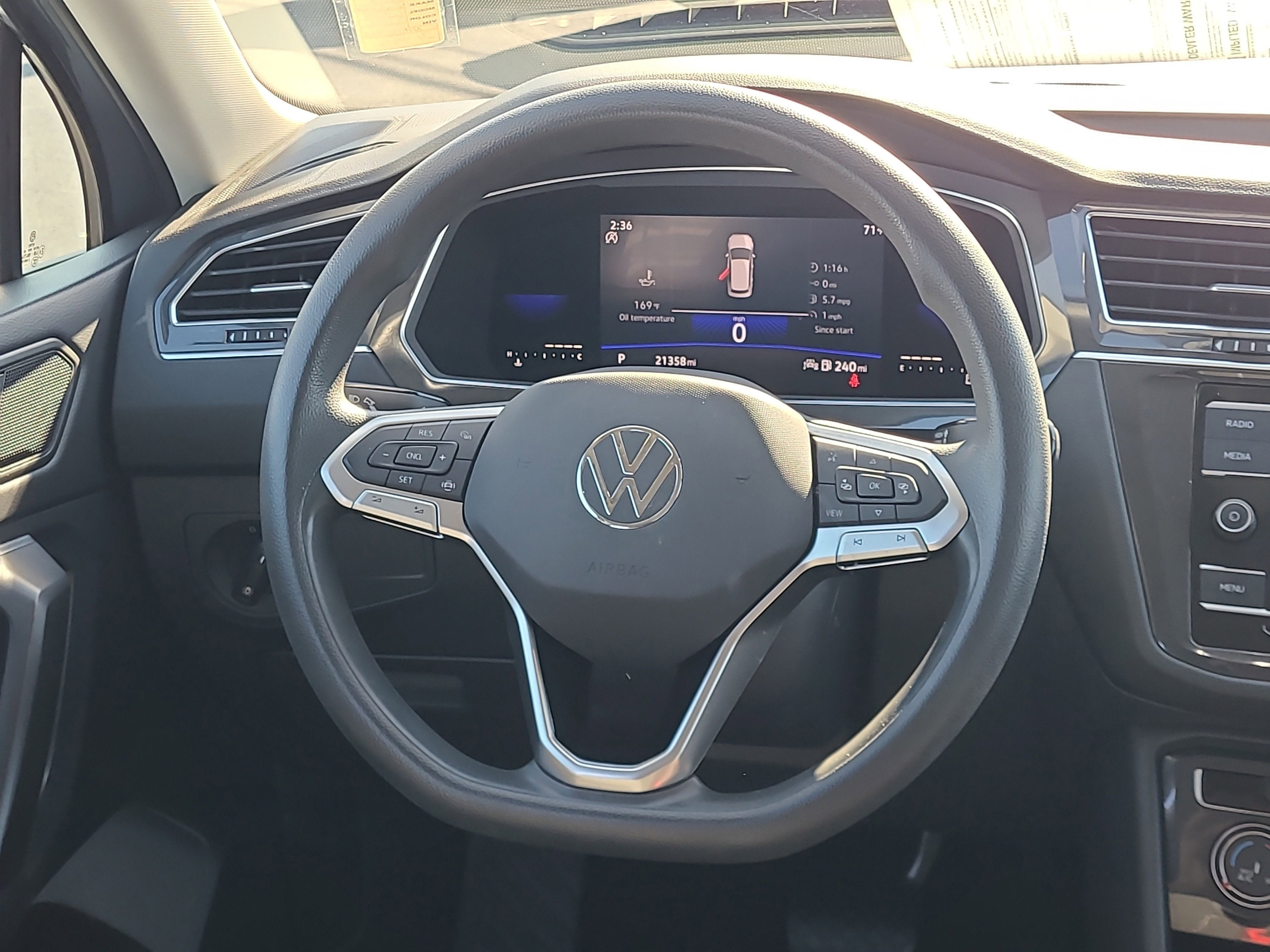 2022 Volkswagen Tiguan S