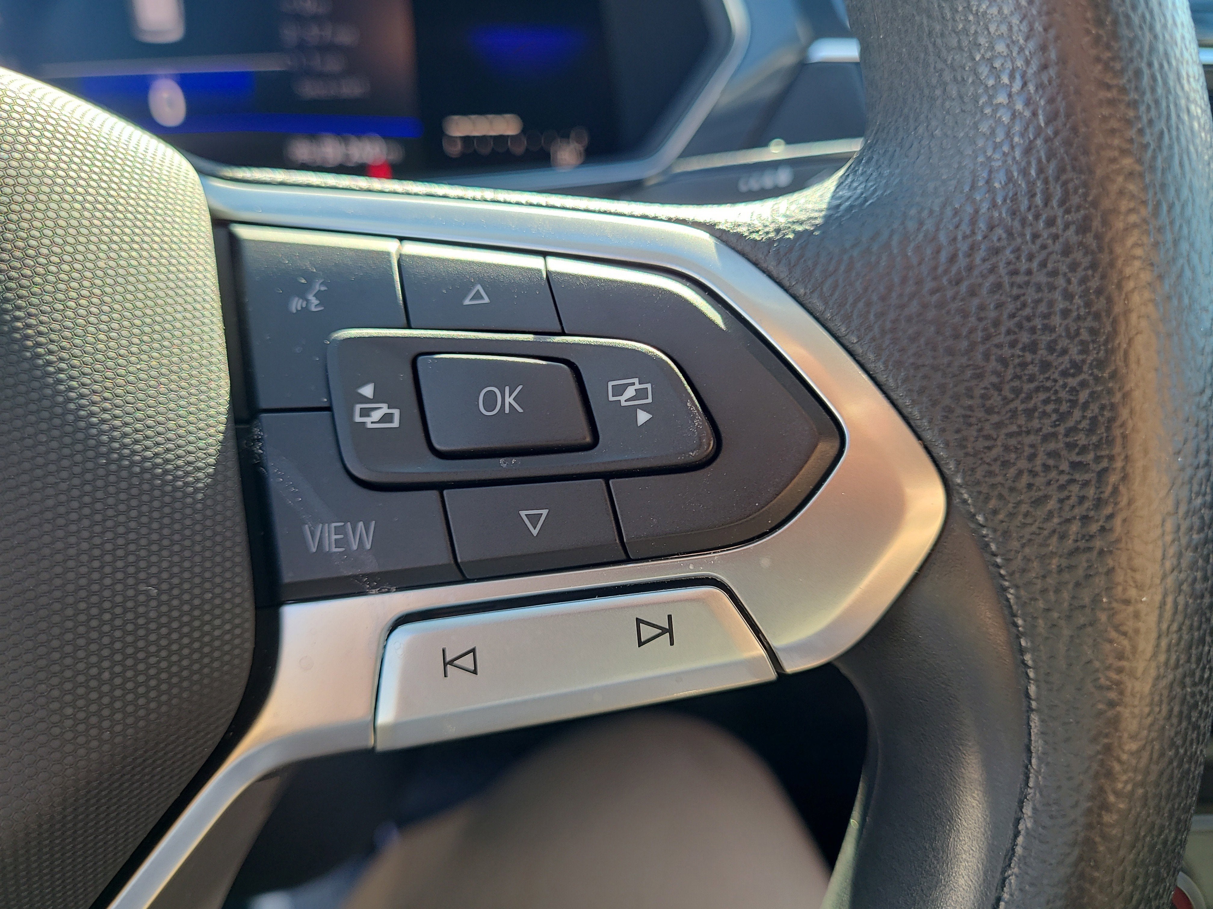 2022 Volkswagen Tiguan S