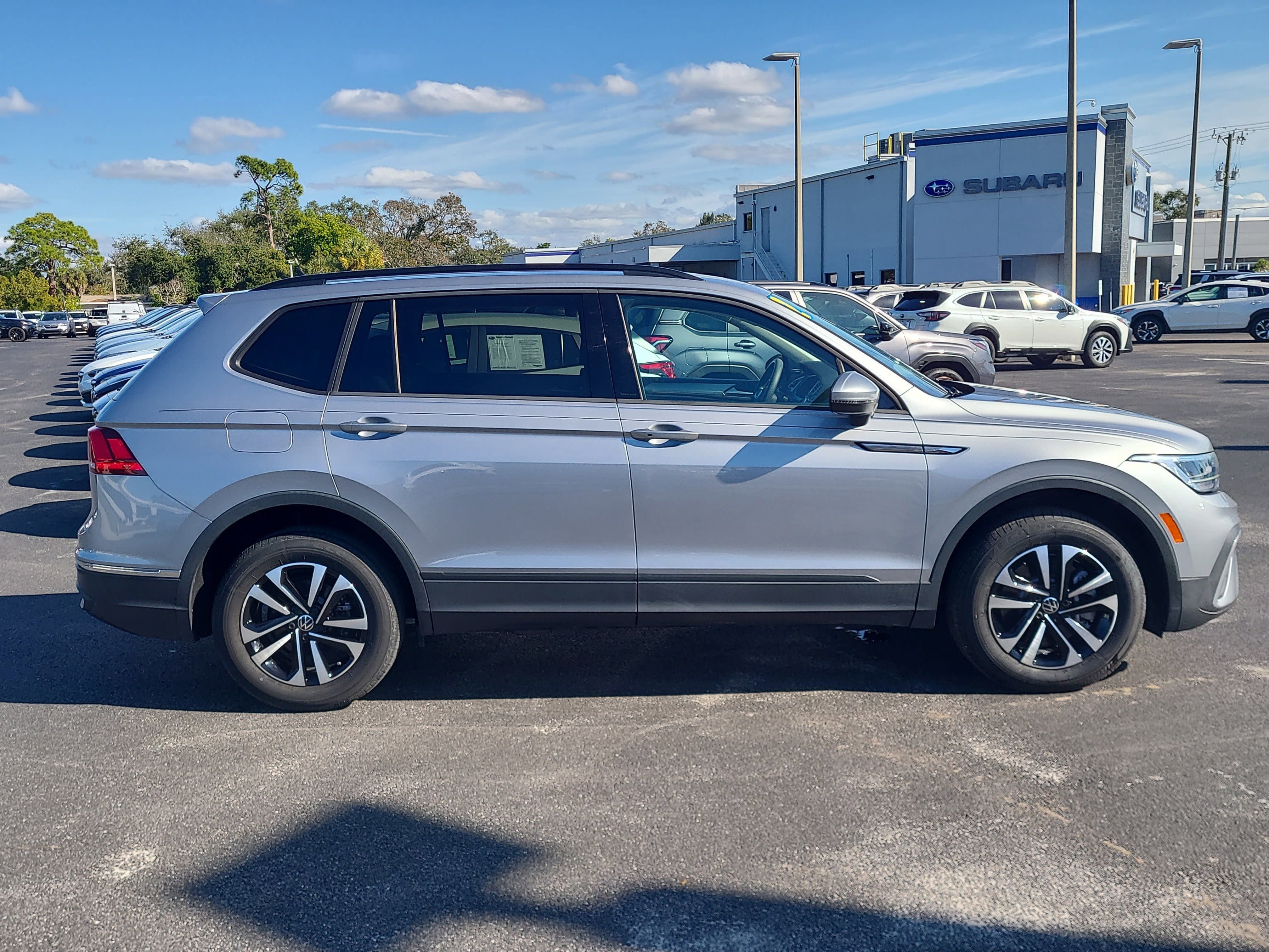 2022 Volkswagen Tiguan S