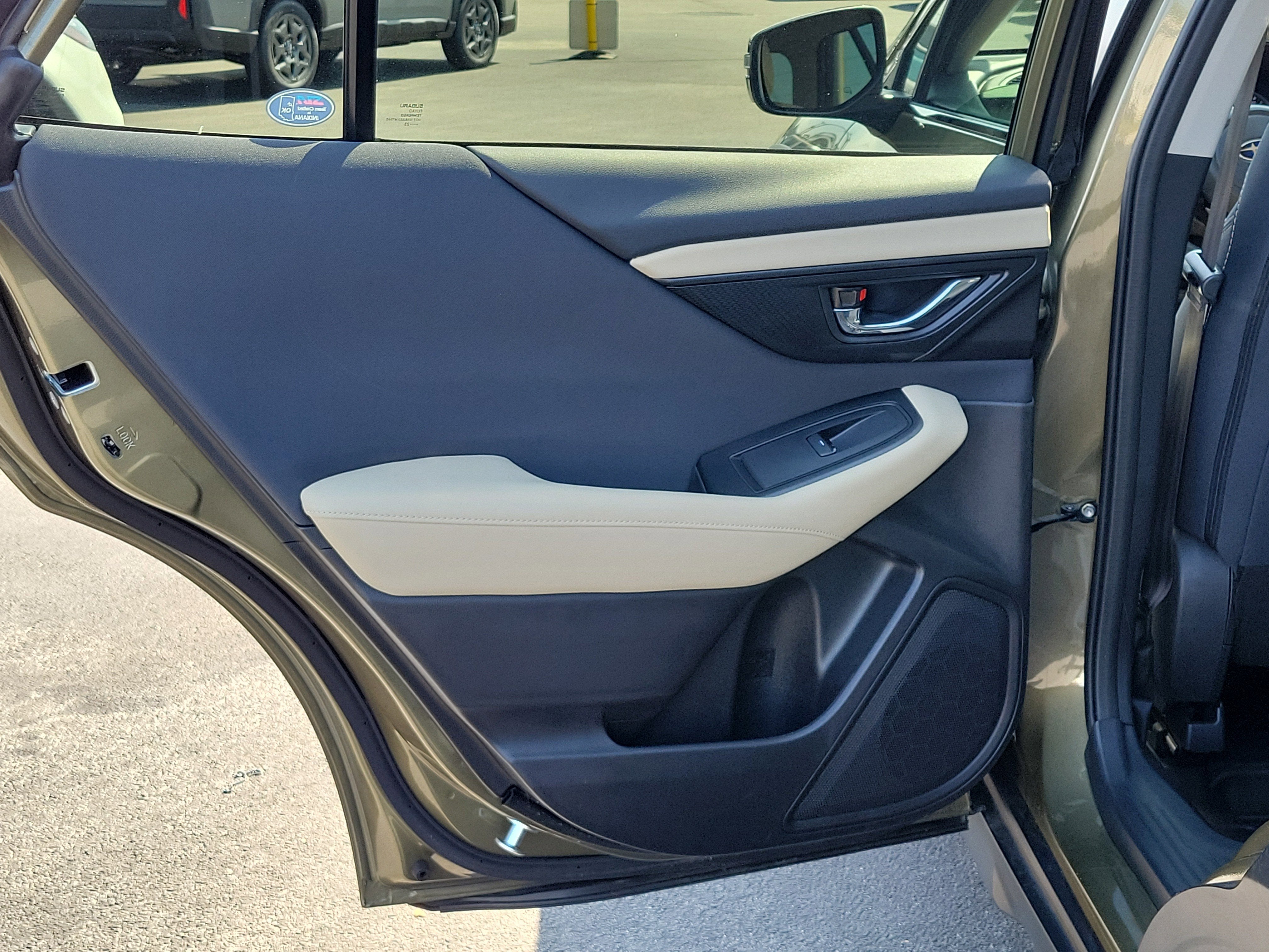 2023 Subaru Outback Premium