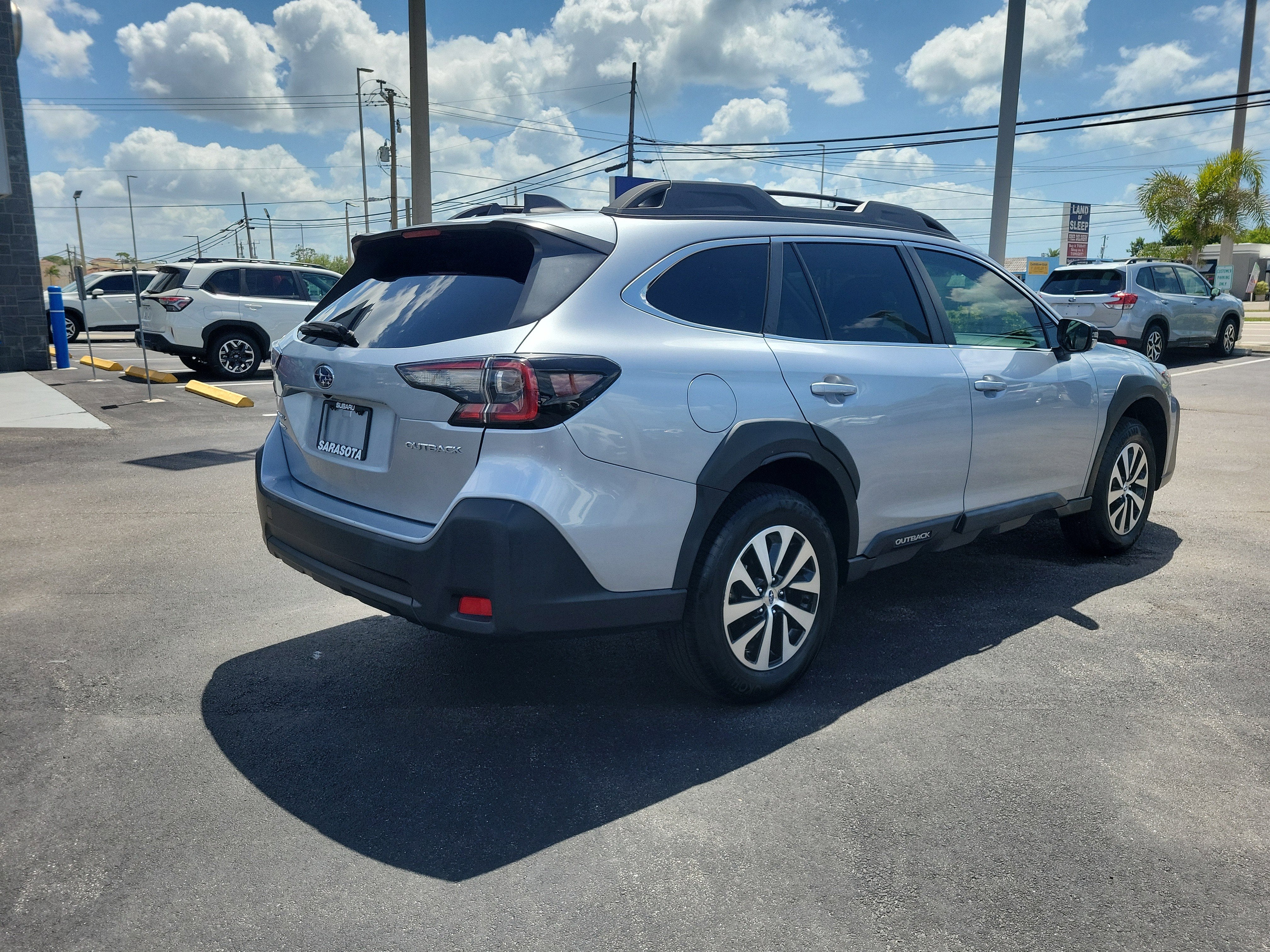 2024 Subaru Outback Premium