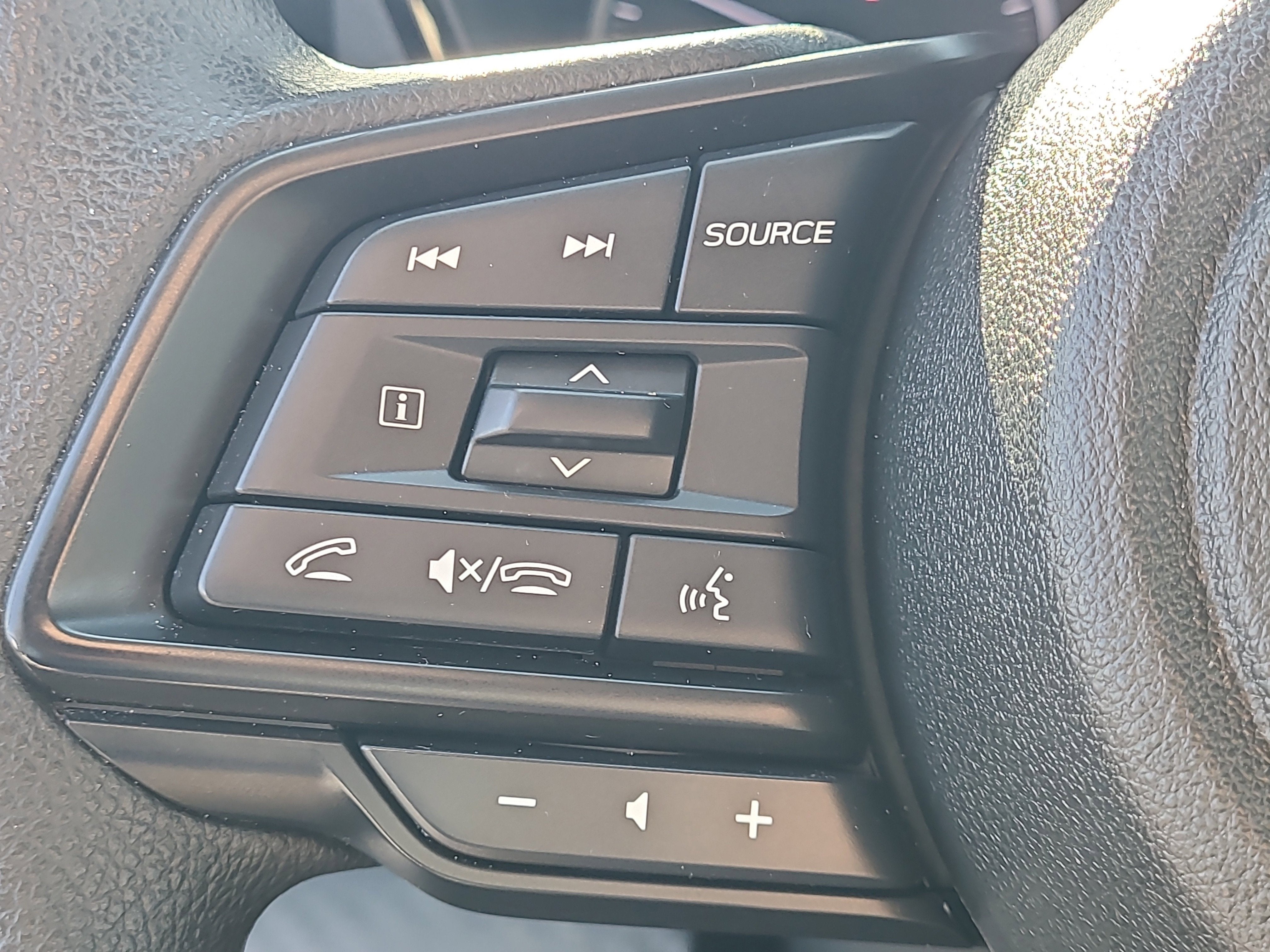 2023 Subaru Ascent 8-Passenger