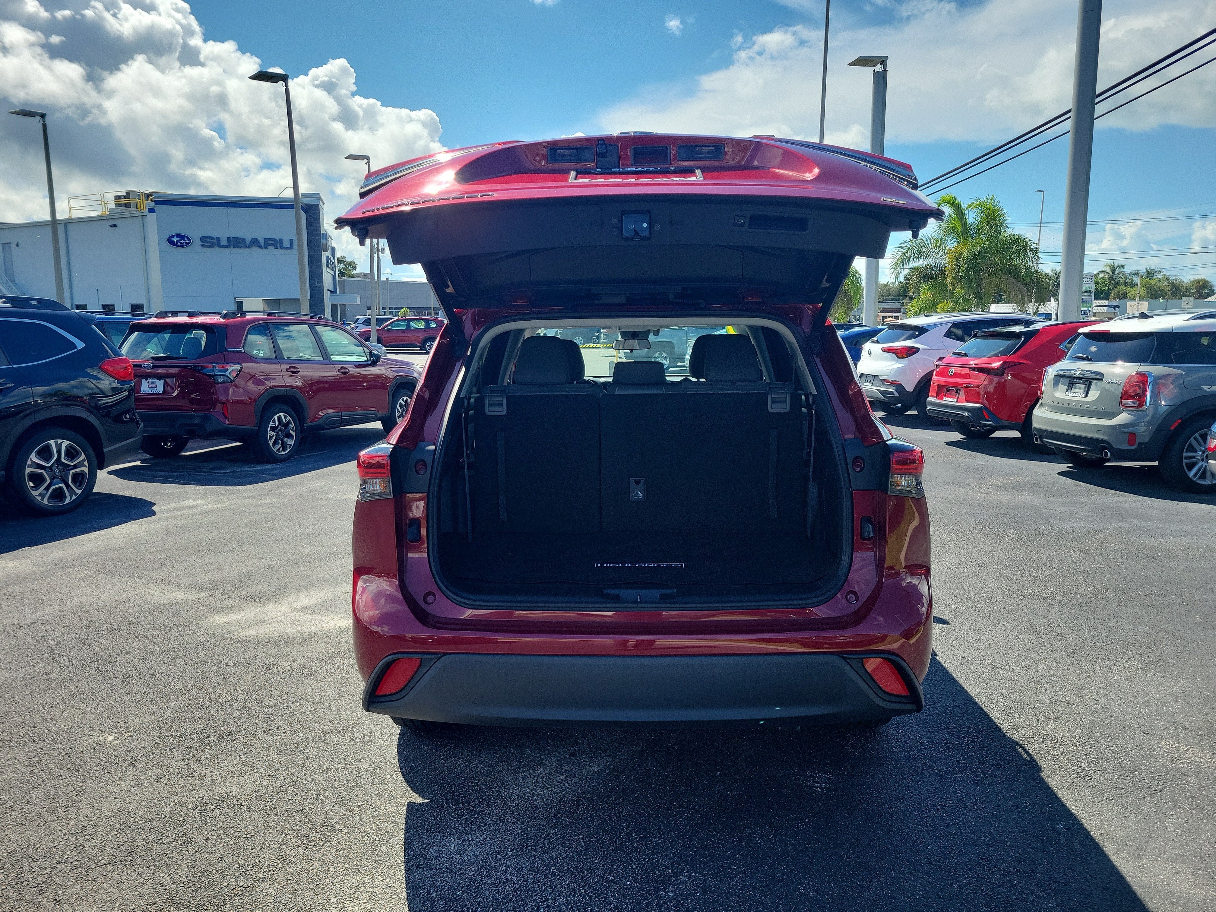 2020 Toyota Highlander Hybrid LE