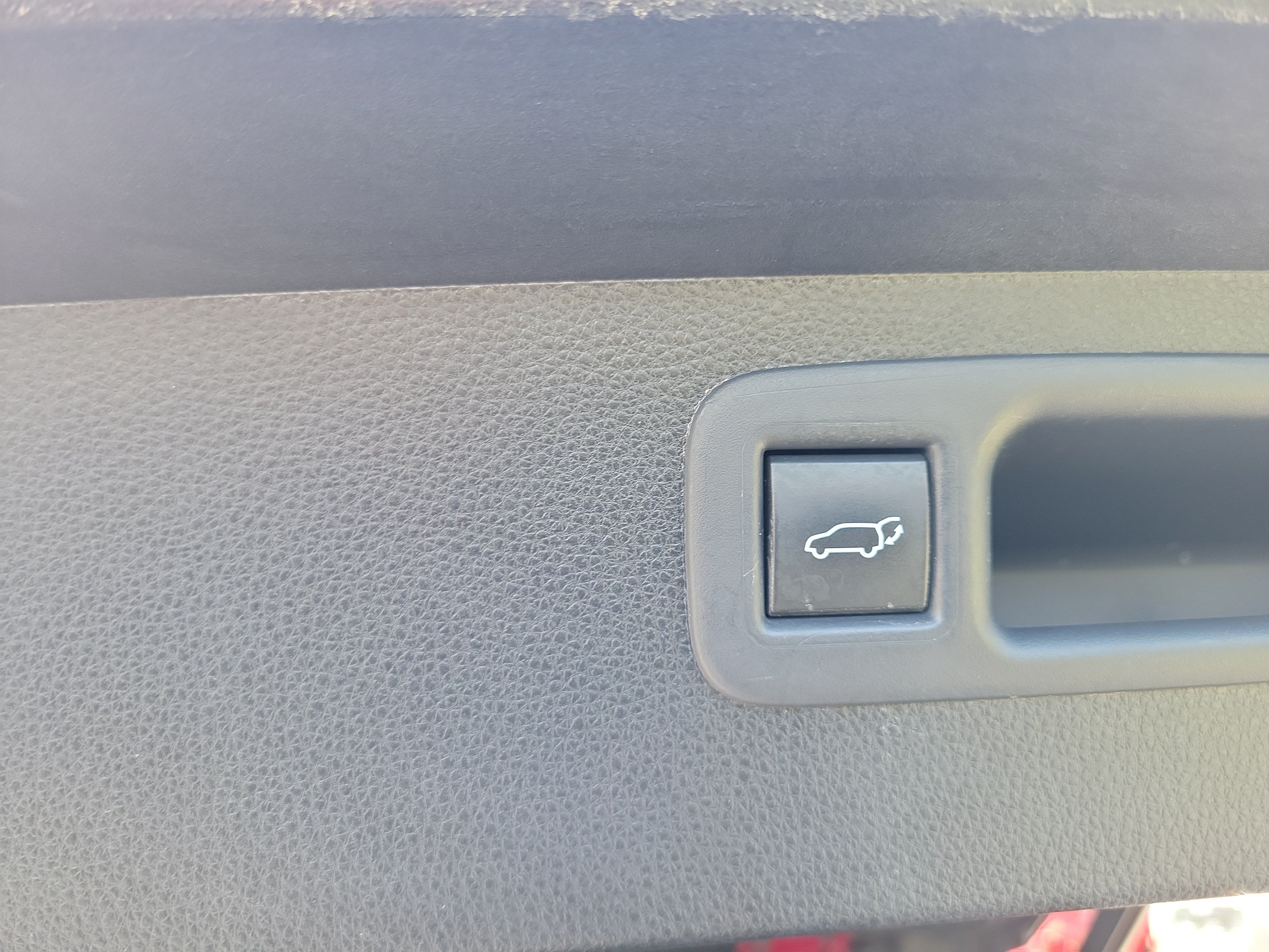 2020 Toyota Highlander Hybrid LE