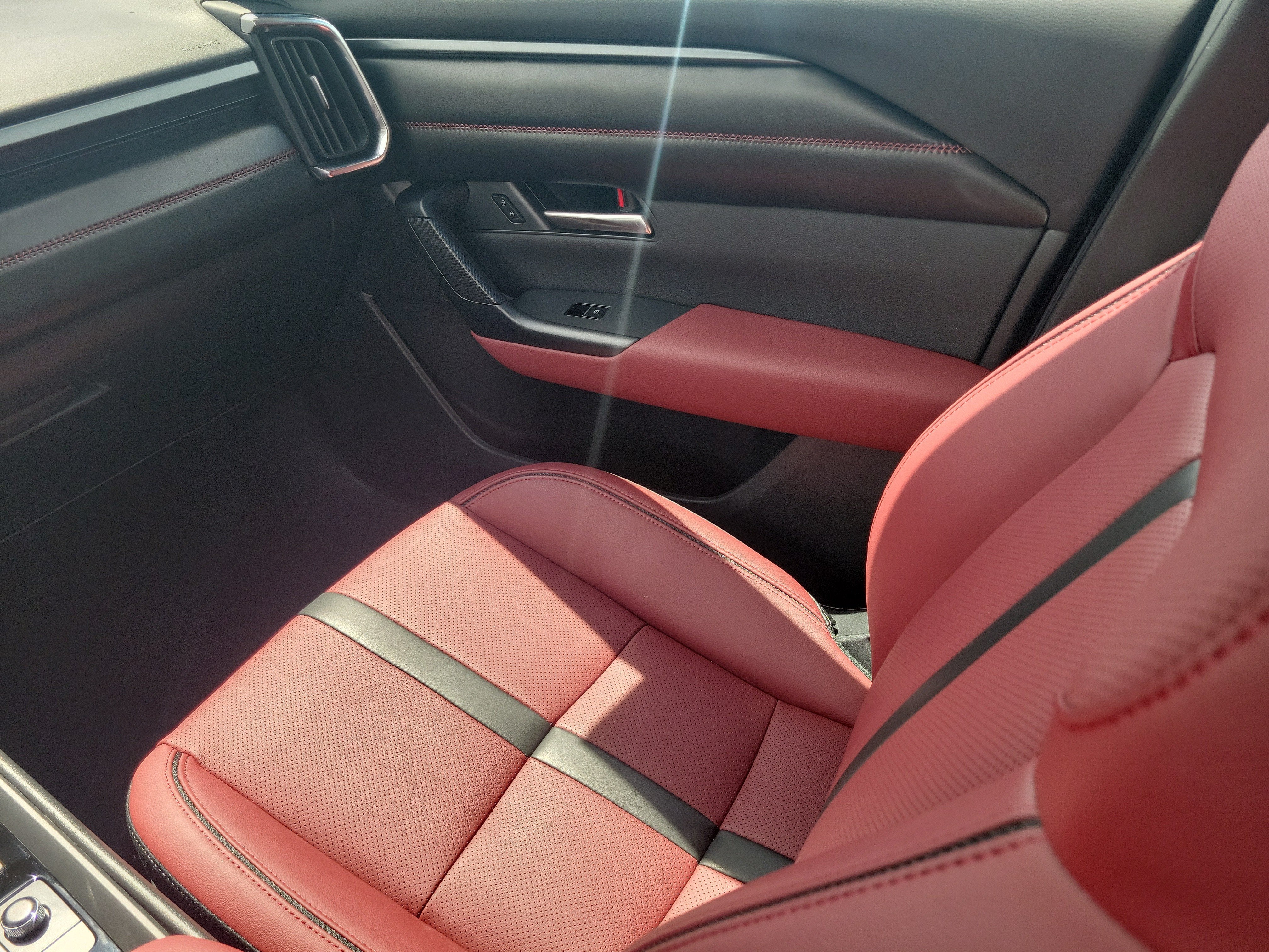 2026 Mazda Mazda CX-50 Hybrid Premium Plus