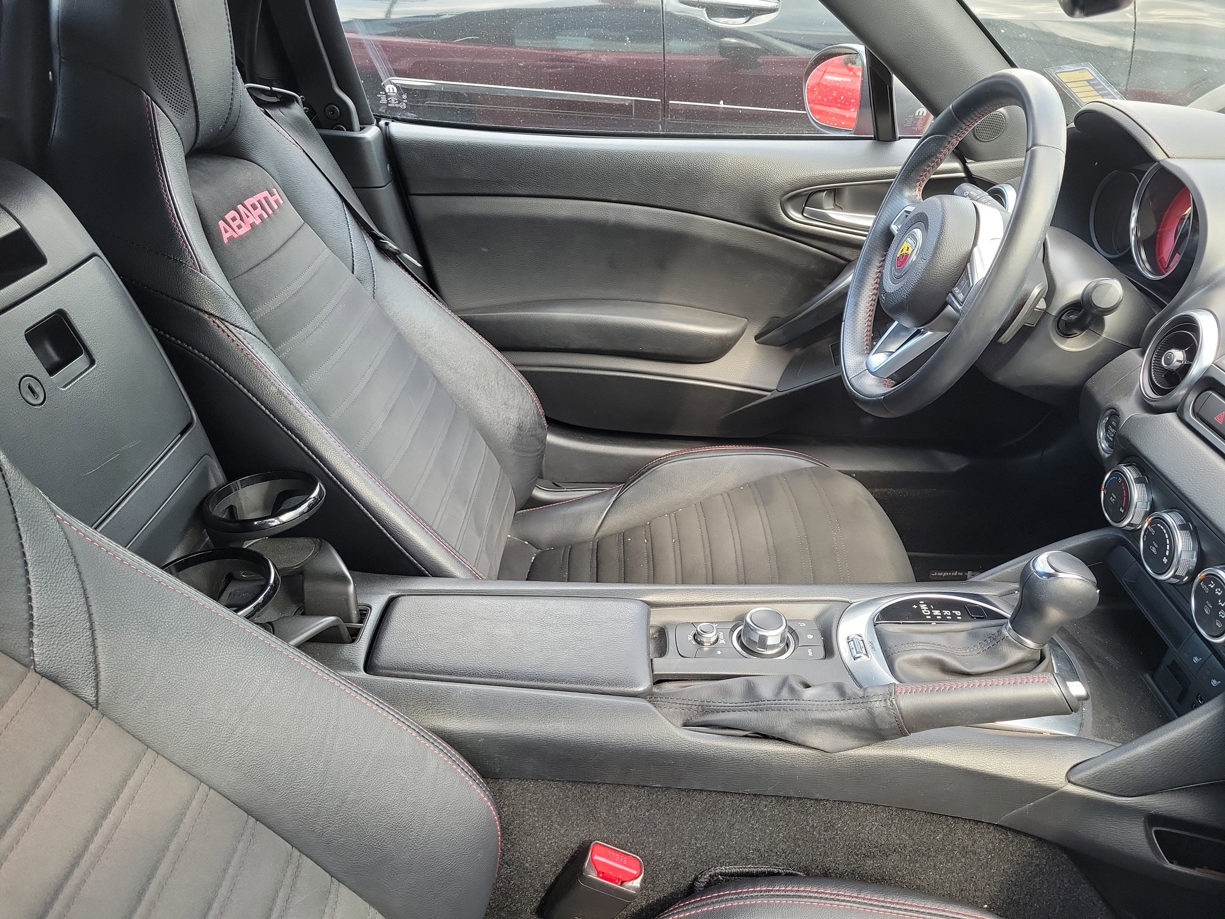 2019 FIAT 124 Spider Abarth