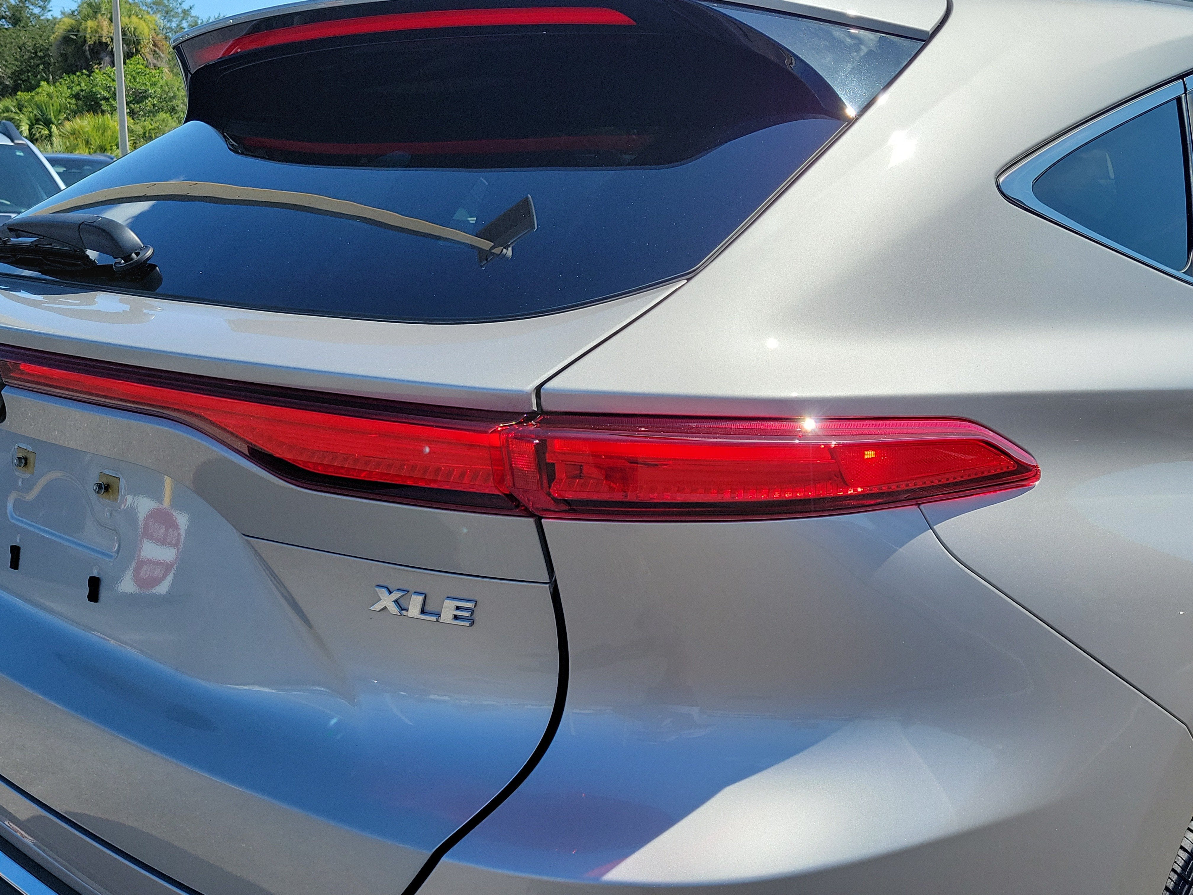 2023 Toyota Venza LE
