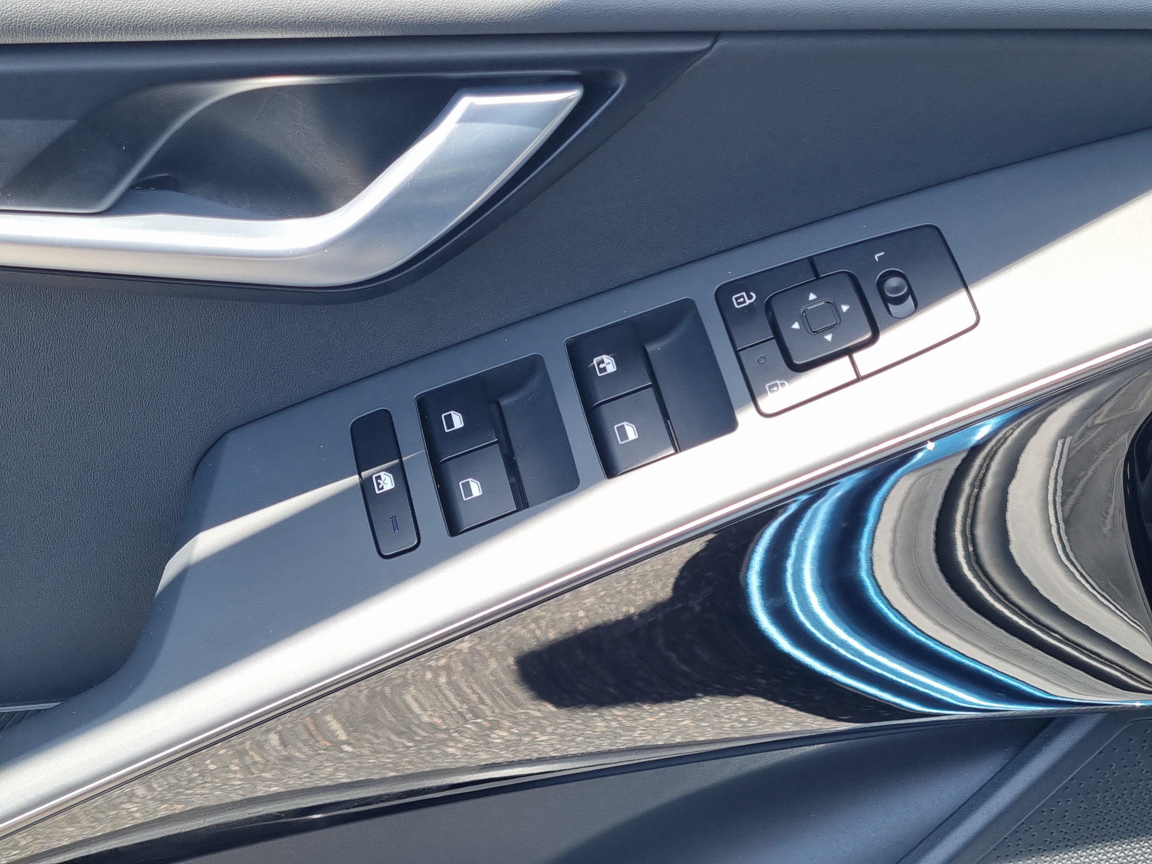2024 Kia Niro EX
