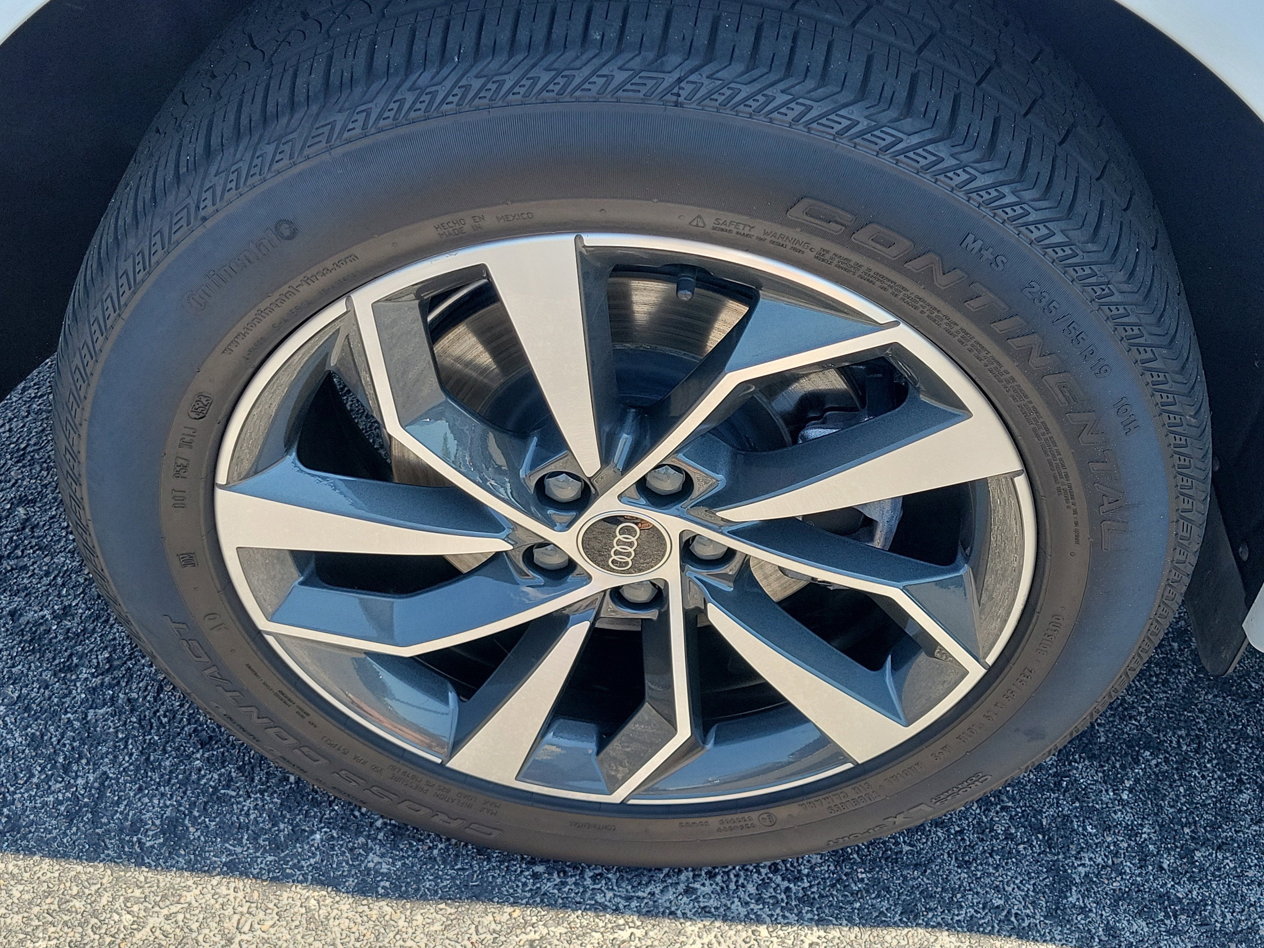 2024 Audi Q5 S line Premium Plus