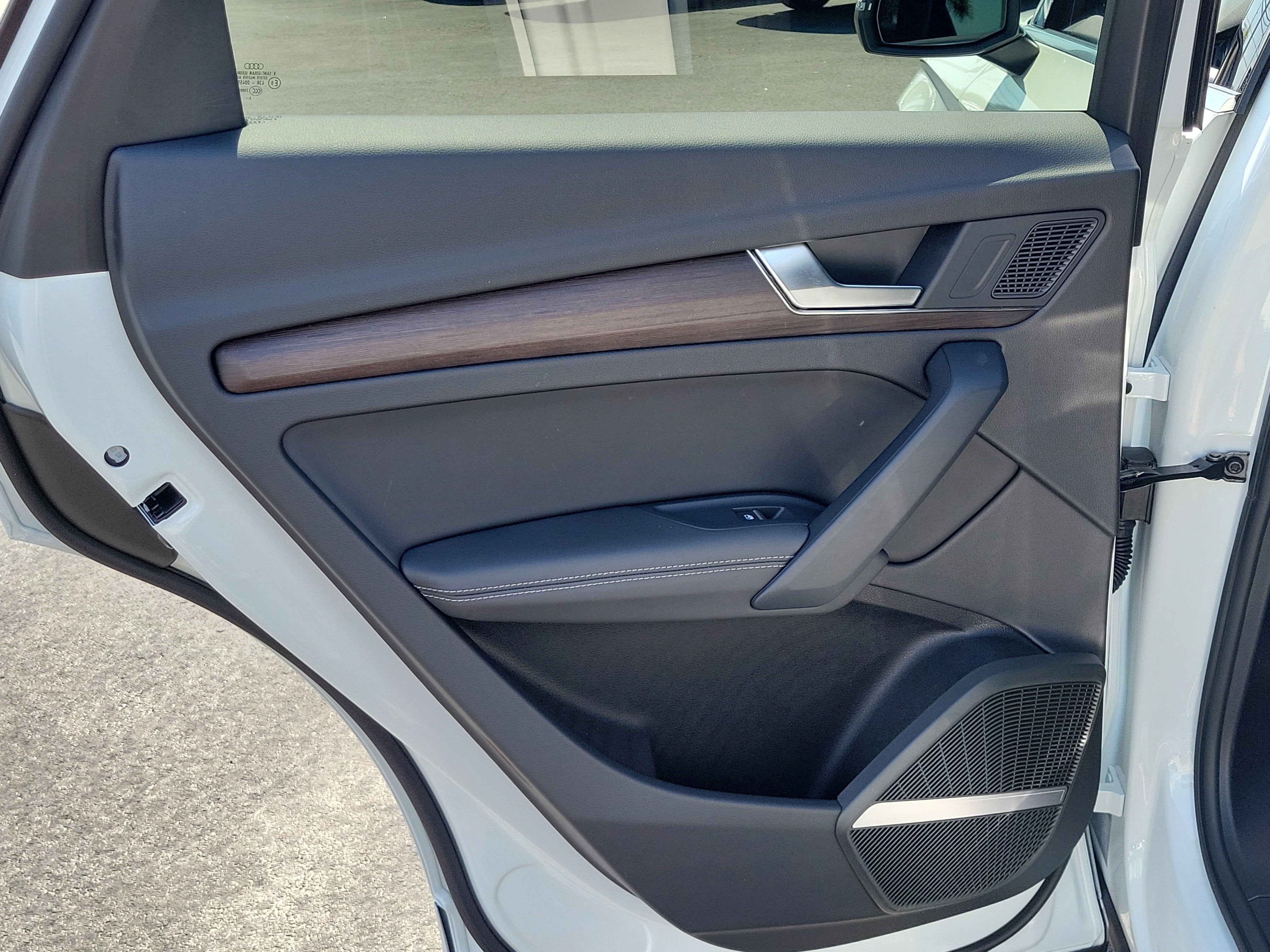 2024 Audi Q5 S line Premium Plus