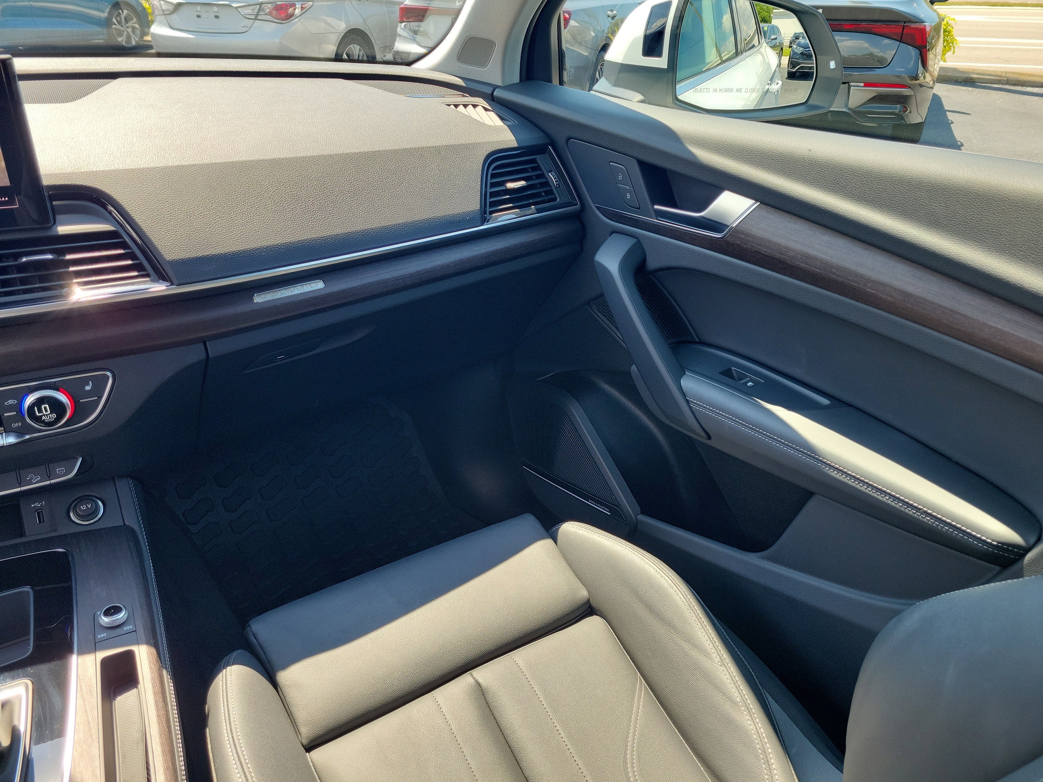 2024 Audi Q5 S line Premium Plus