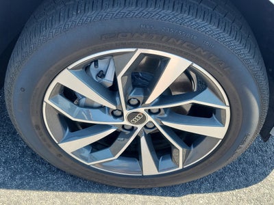 2024 Audi Q5 S line Premium Plus