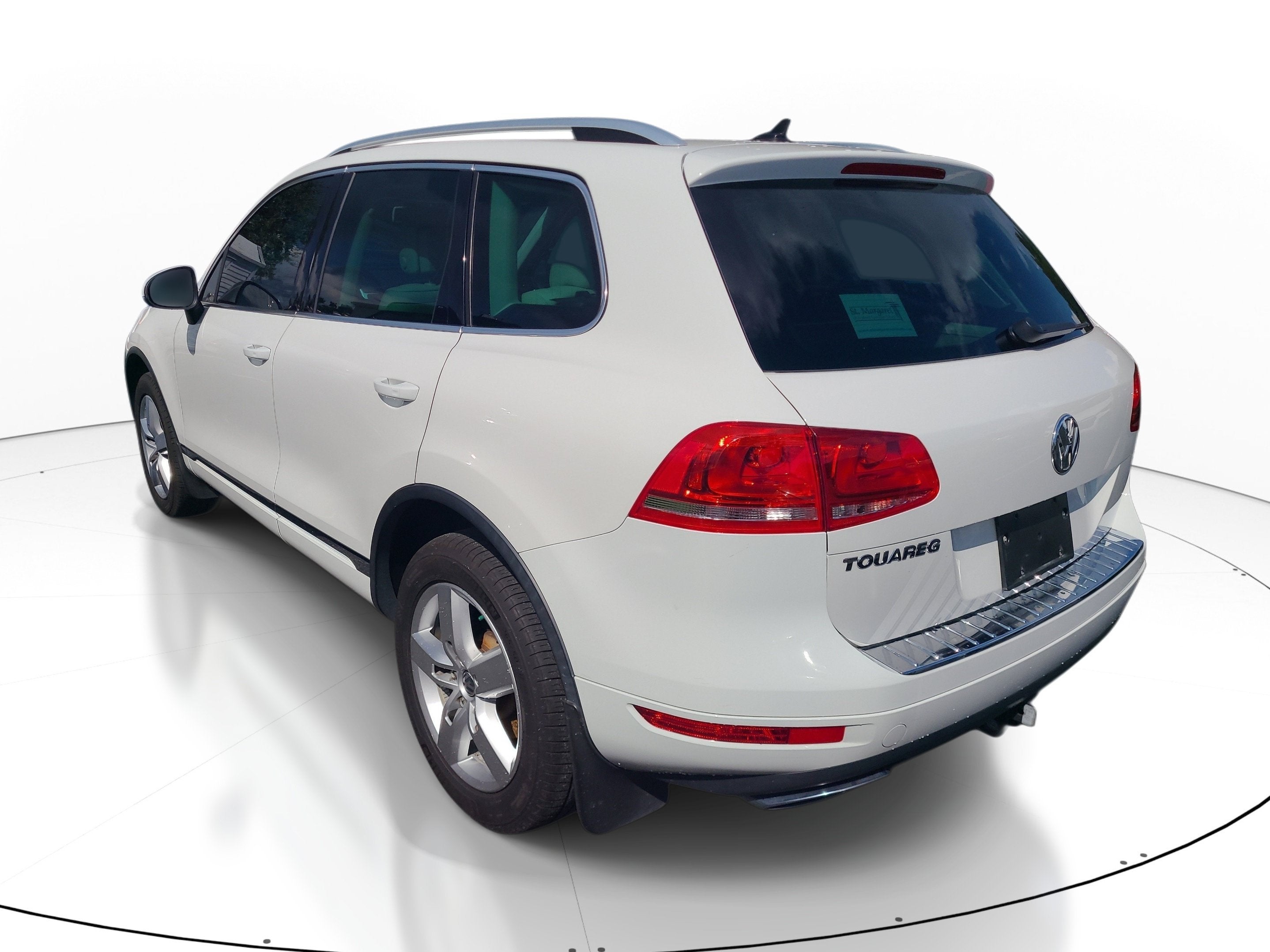 2014 Volkswagen Touareg Sport w/Nav