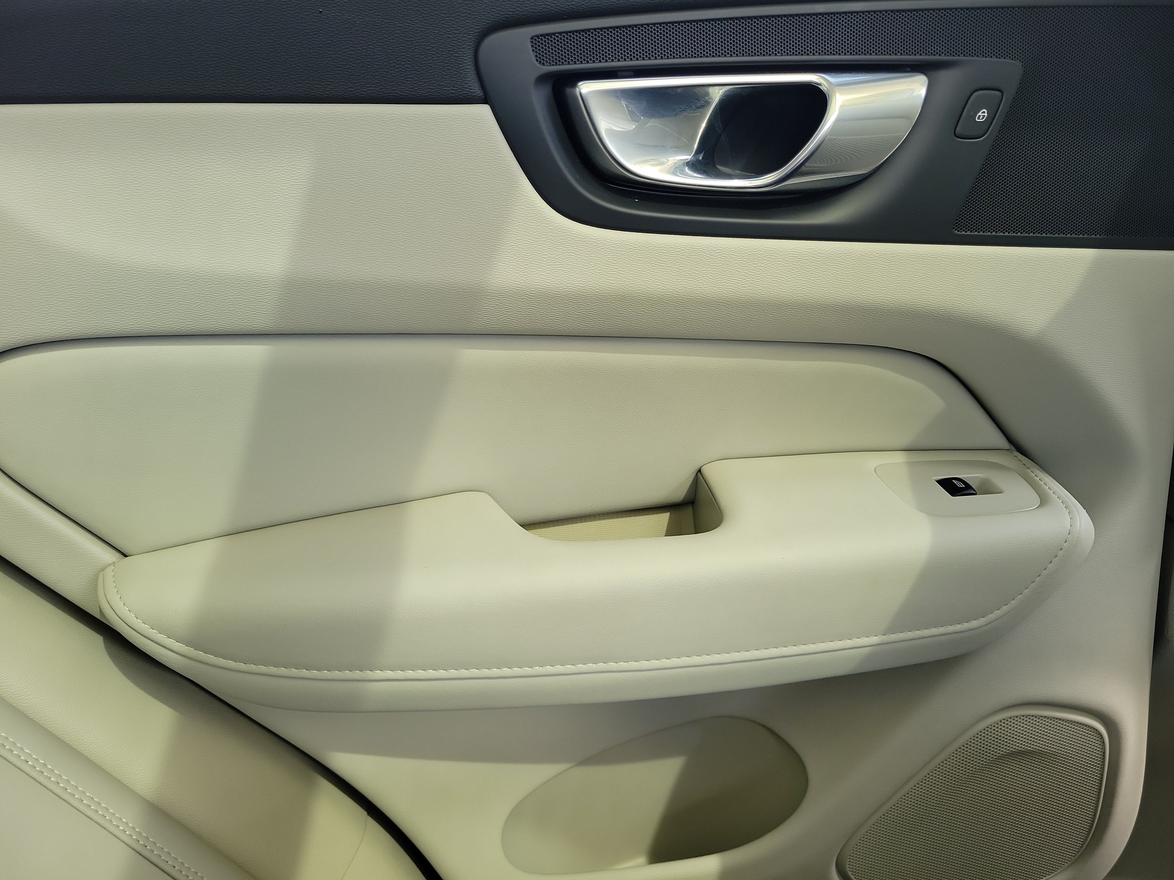 2021 Volvo XC60 Inscription