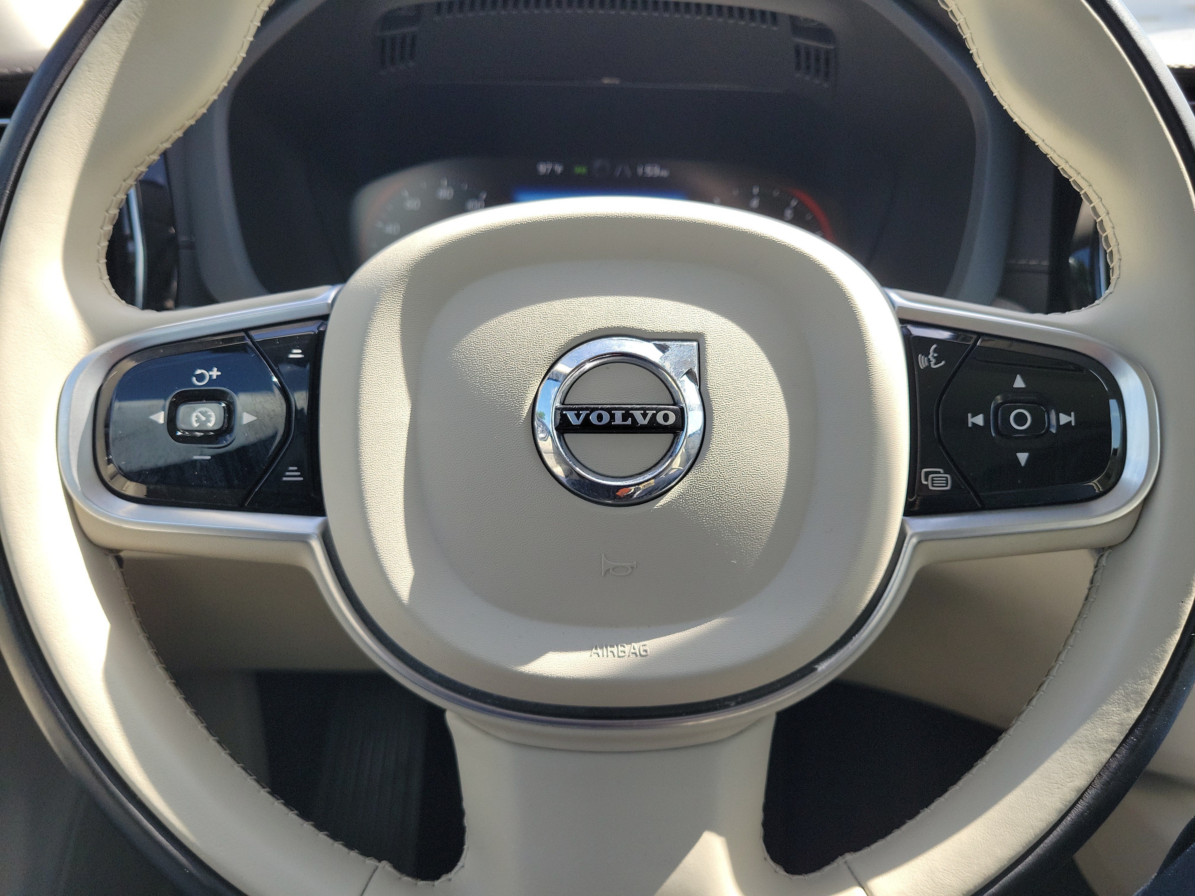 2021 Volvo XC60 Inscription