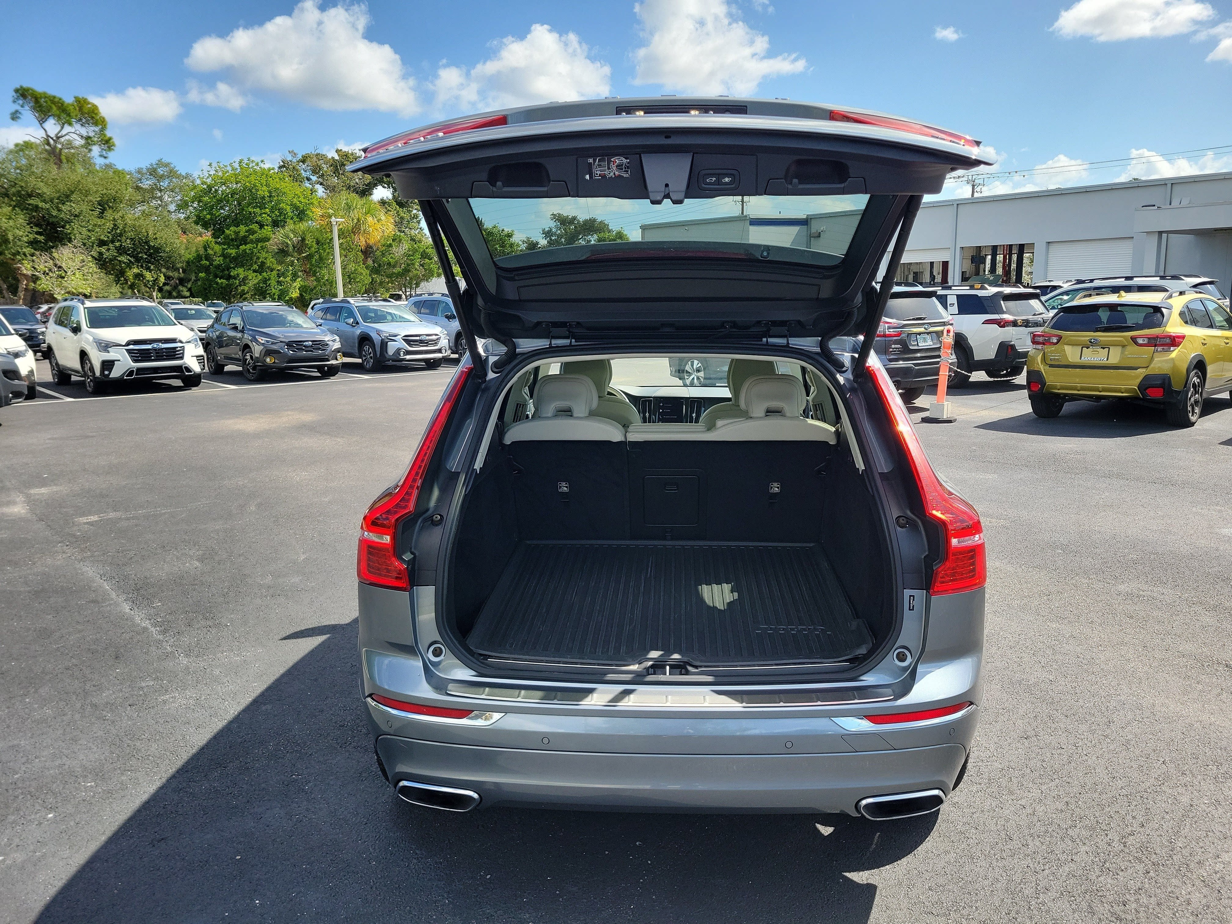 2021 Volvo XC60 Inscription