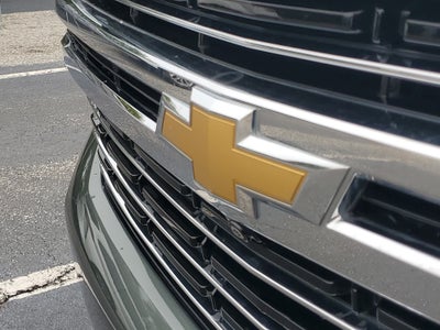 2023 Chevrolet Suburban LT
