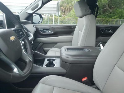 2023 Chevrolet Suburban LT