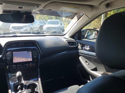 2022 Nissan Maxima Platinum