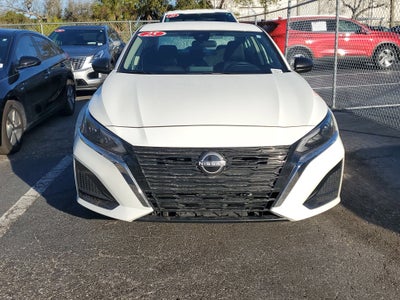 2025 Nissan Altima SV