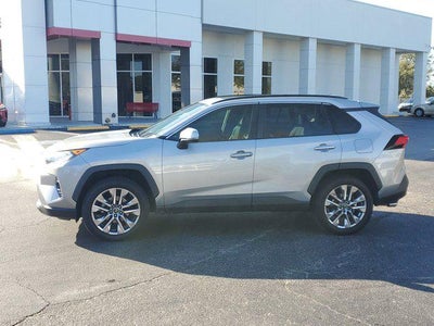 2019 Toyota RAV4 XLE Premium