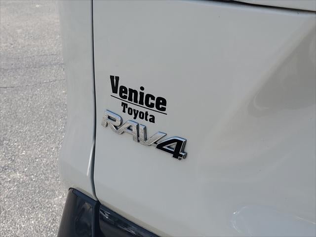 2022 Toyota RAV4 Hybrid XSE
