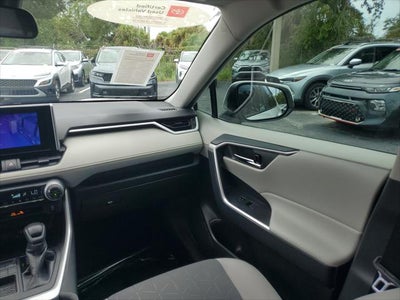 2023 Toyota RAV4 XLE