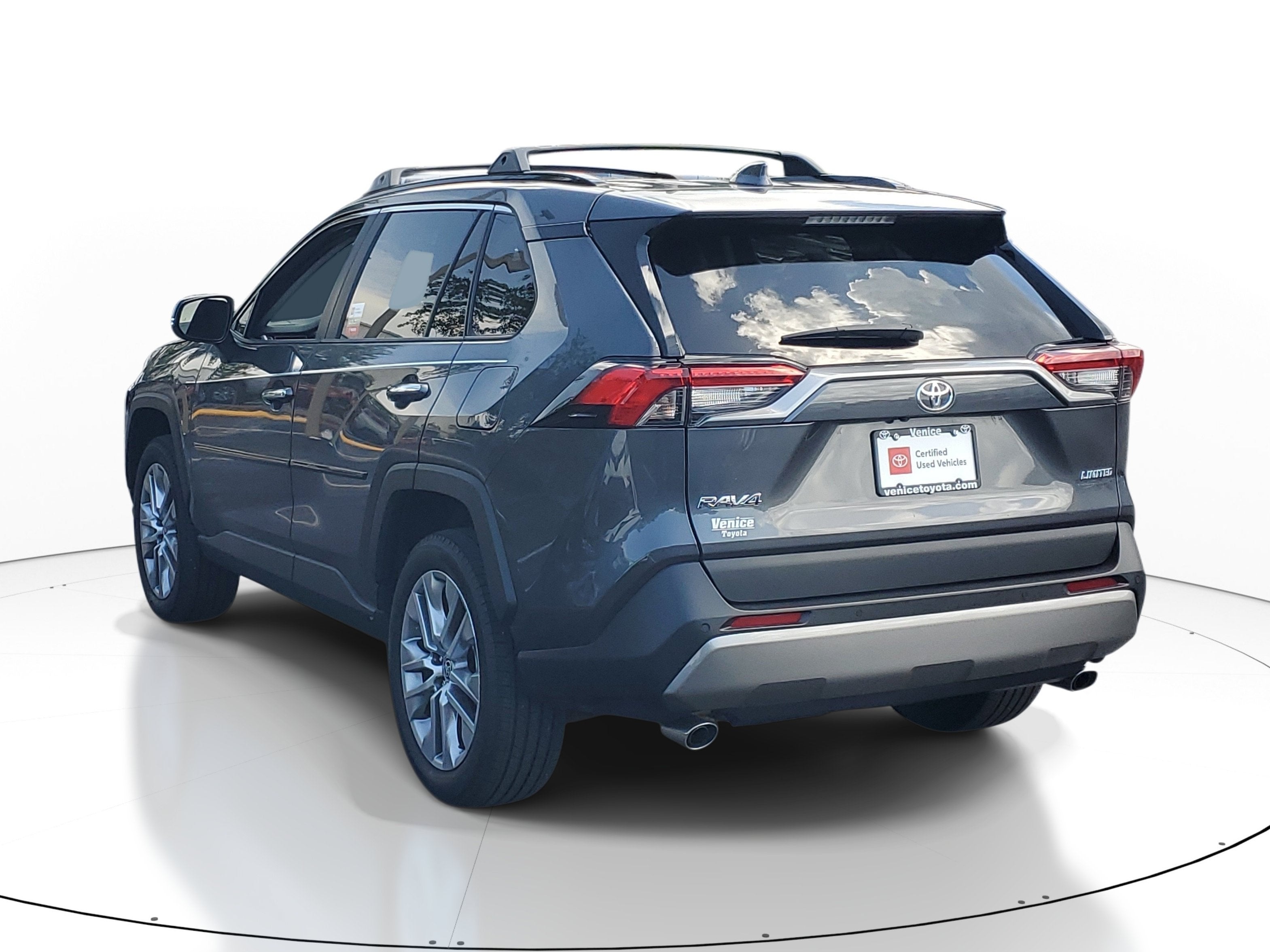 2022 Toyota RAV4 Limited