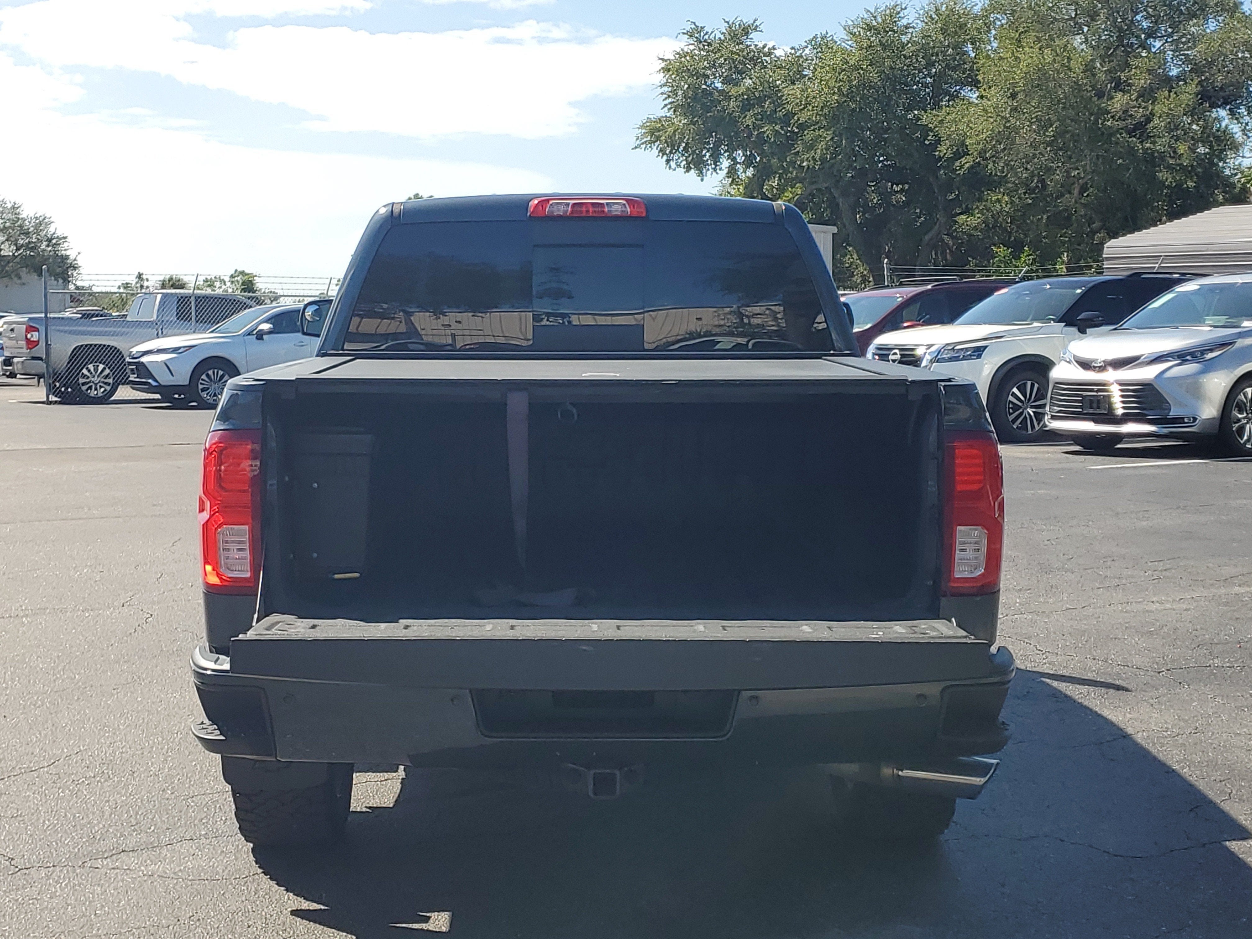 2017 Chevrolet Silverado 1500 High Country