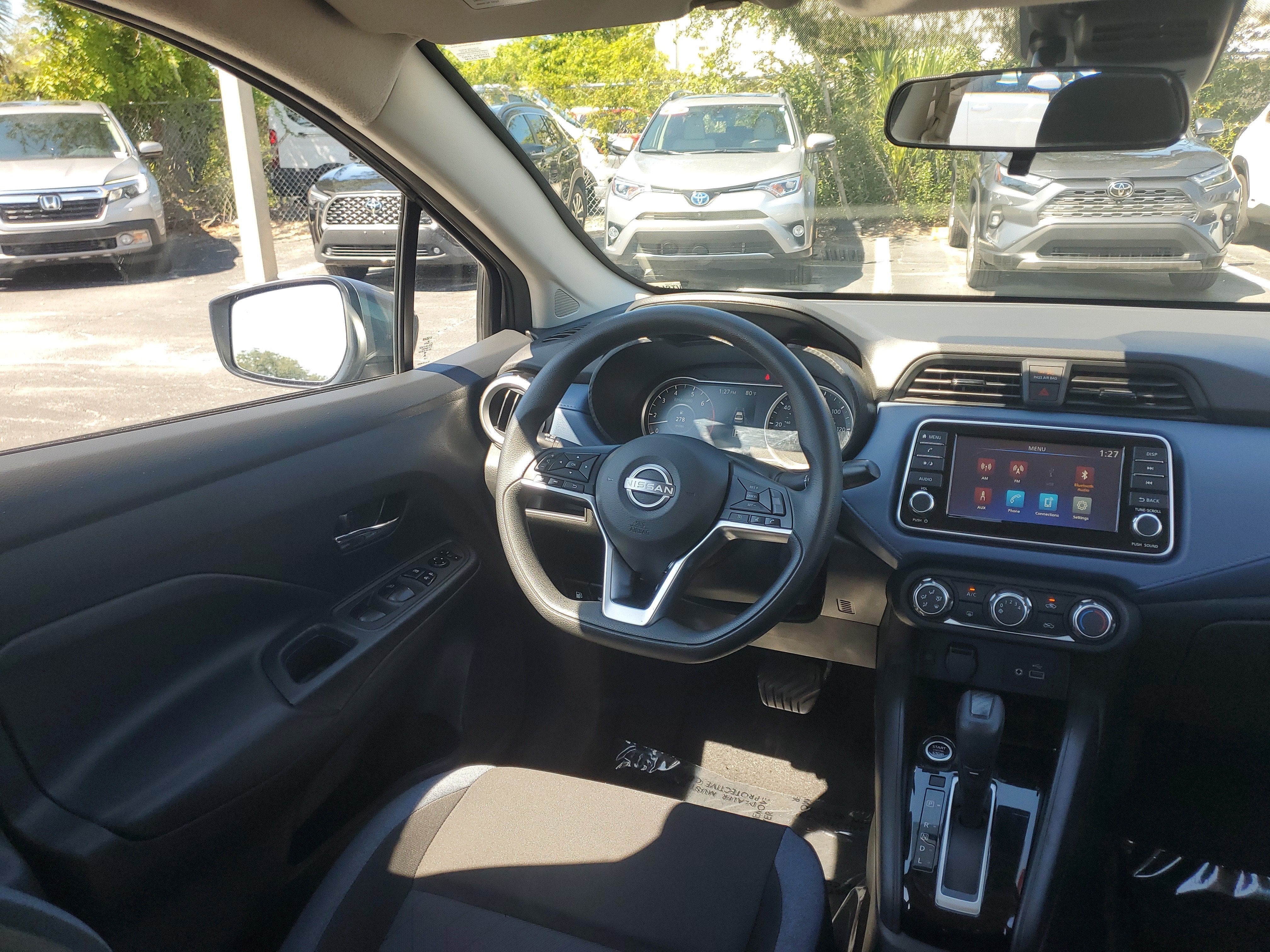 2025 Nissan Versa SV