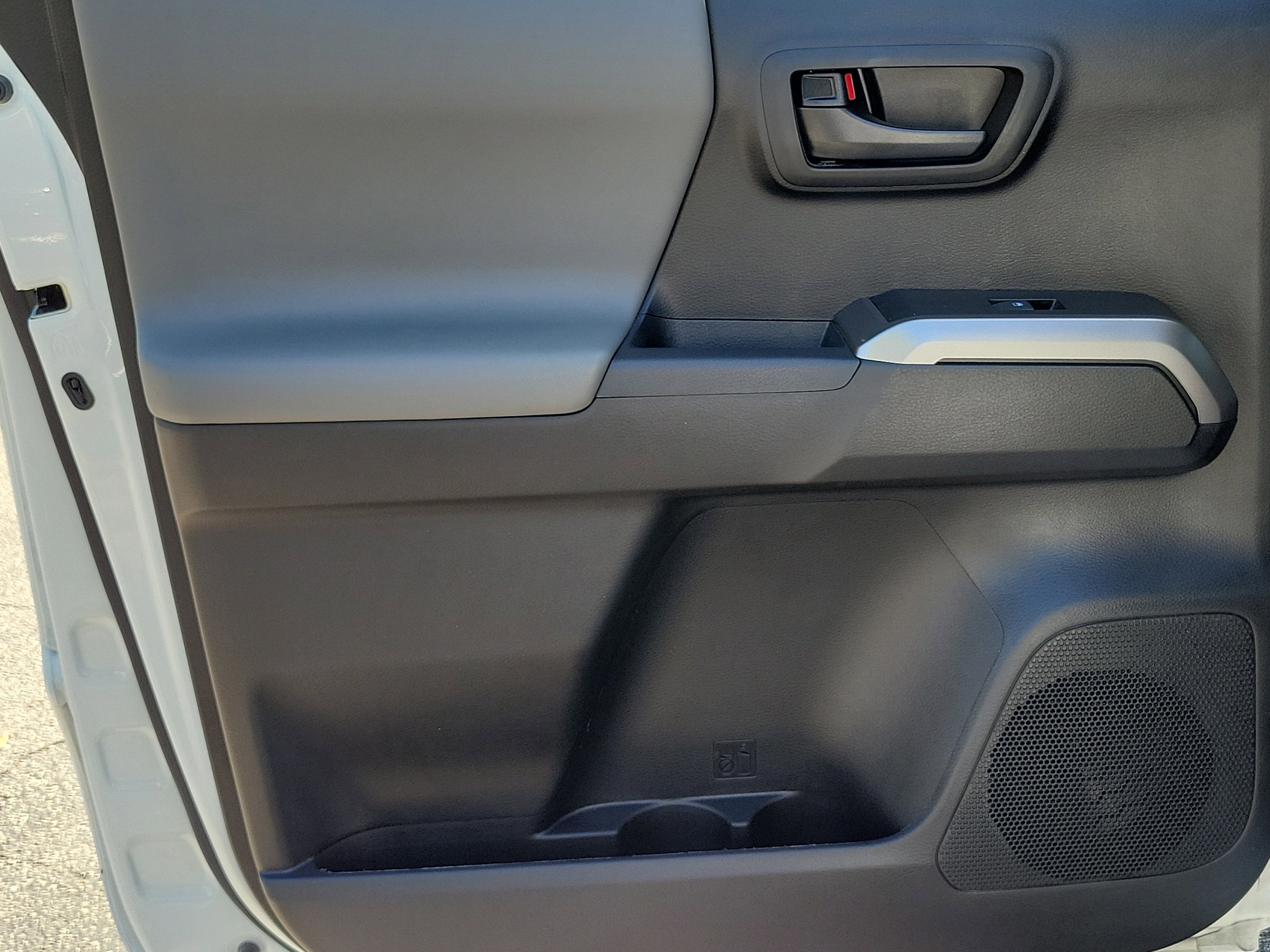 2023 Toyota Tacoma 2WD SR5