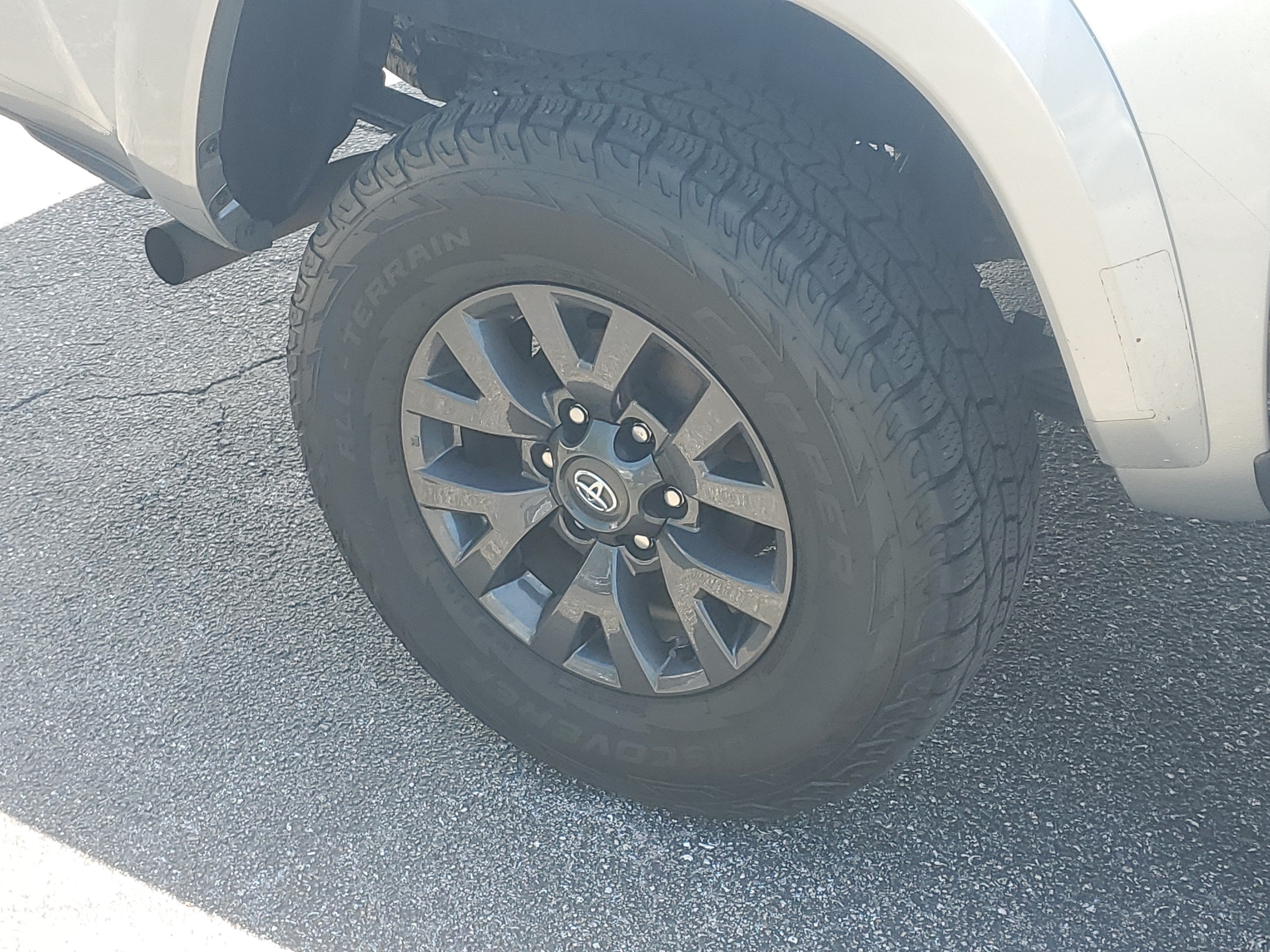 2023 Toyota Tacoma 2WD SR5