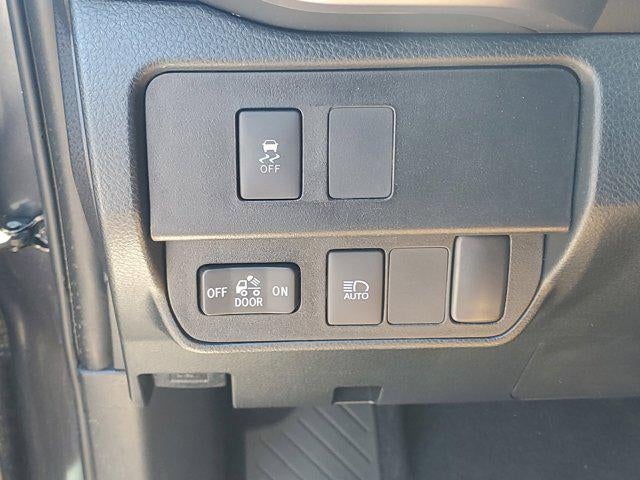 2021 Toyota Tacoma 2WD SR5