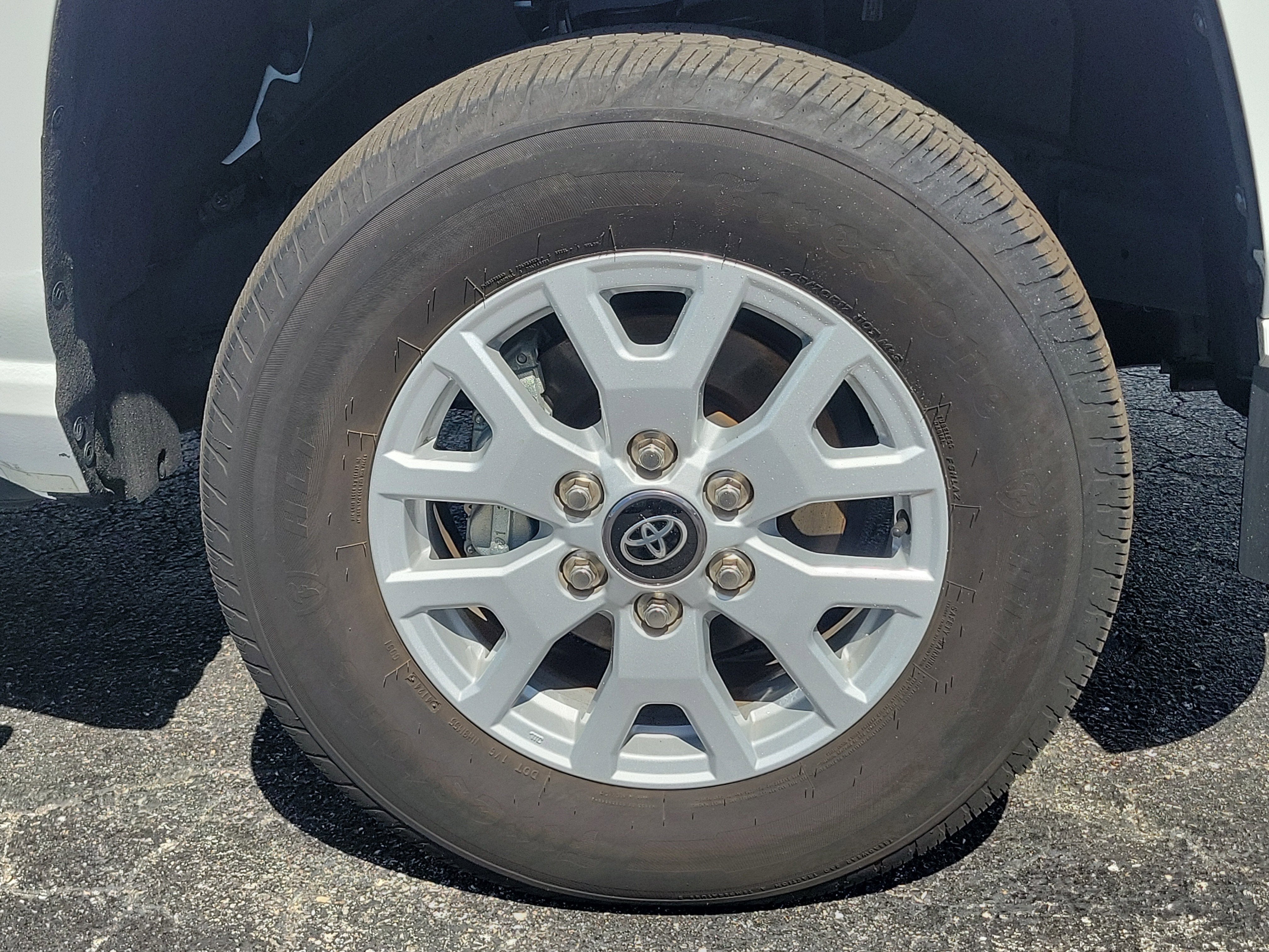 2024 Toyota Tacoma 2WD SR5